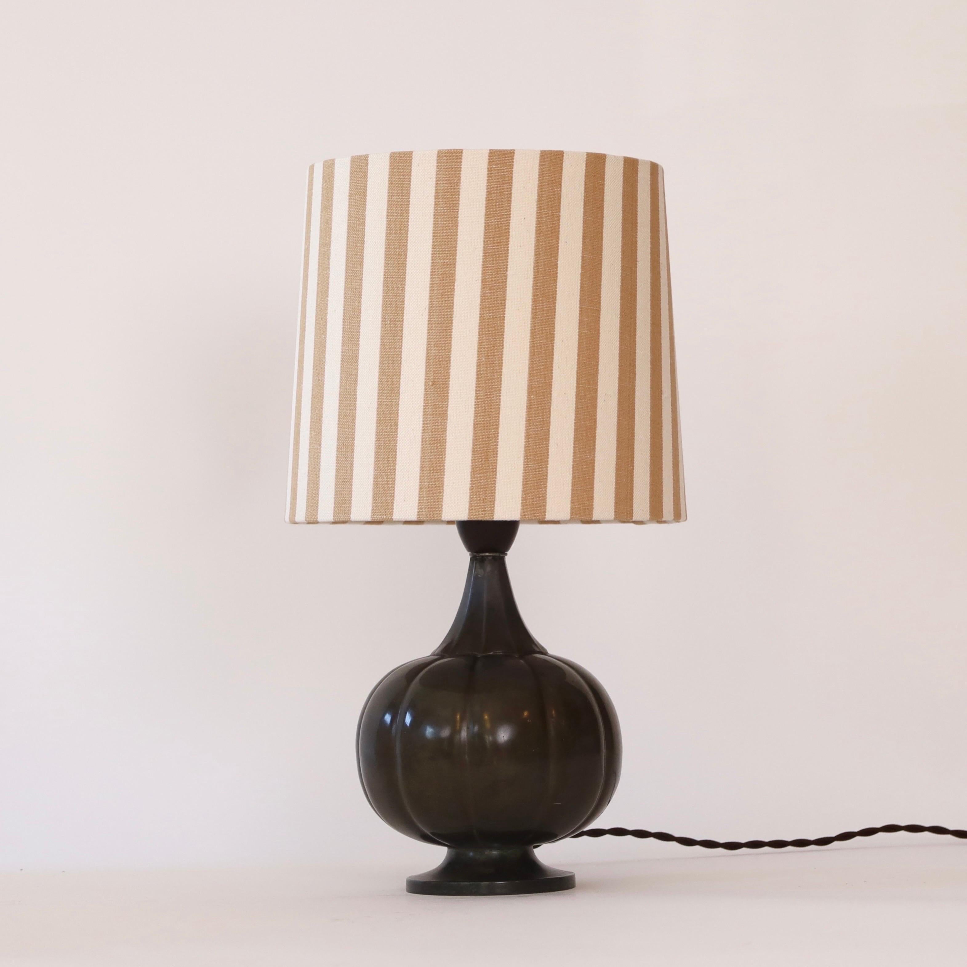 A round Just Andersen Table Lamp, 1920s, Denmark In Distressed Condition For Sale In Værløse, DK