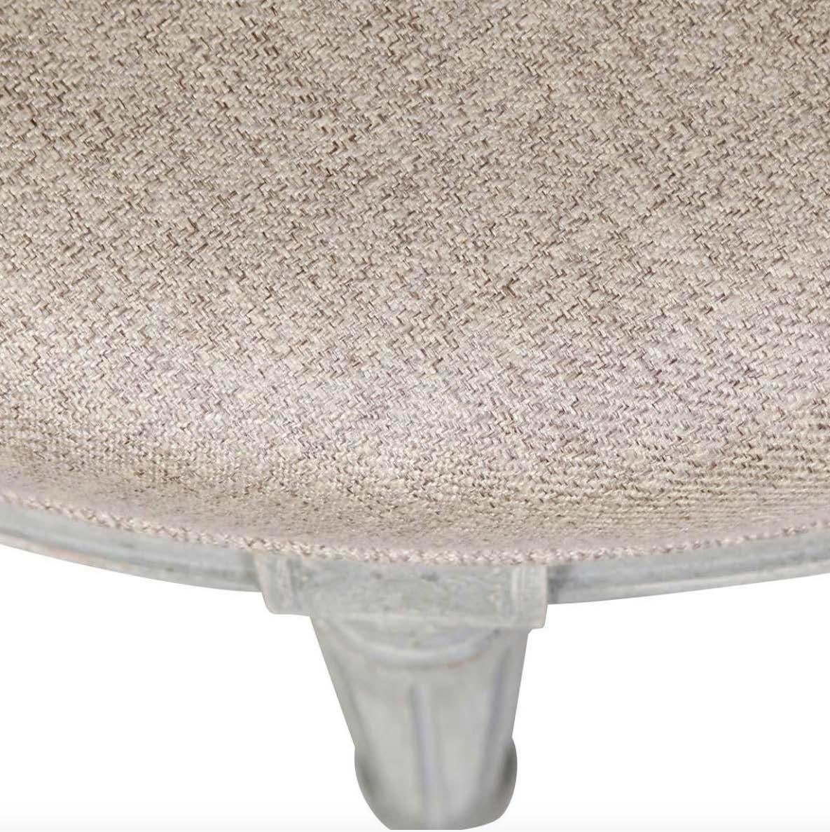 A Round Louis XVI Style Ottoman In Excellent Condition For Sale In New York, NY