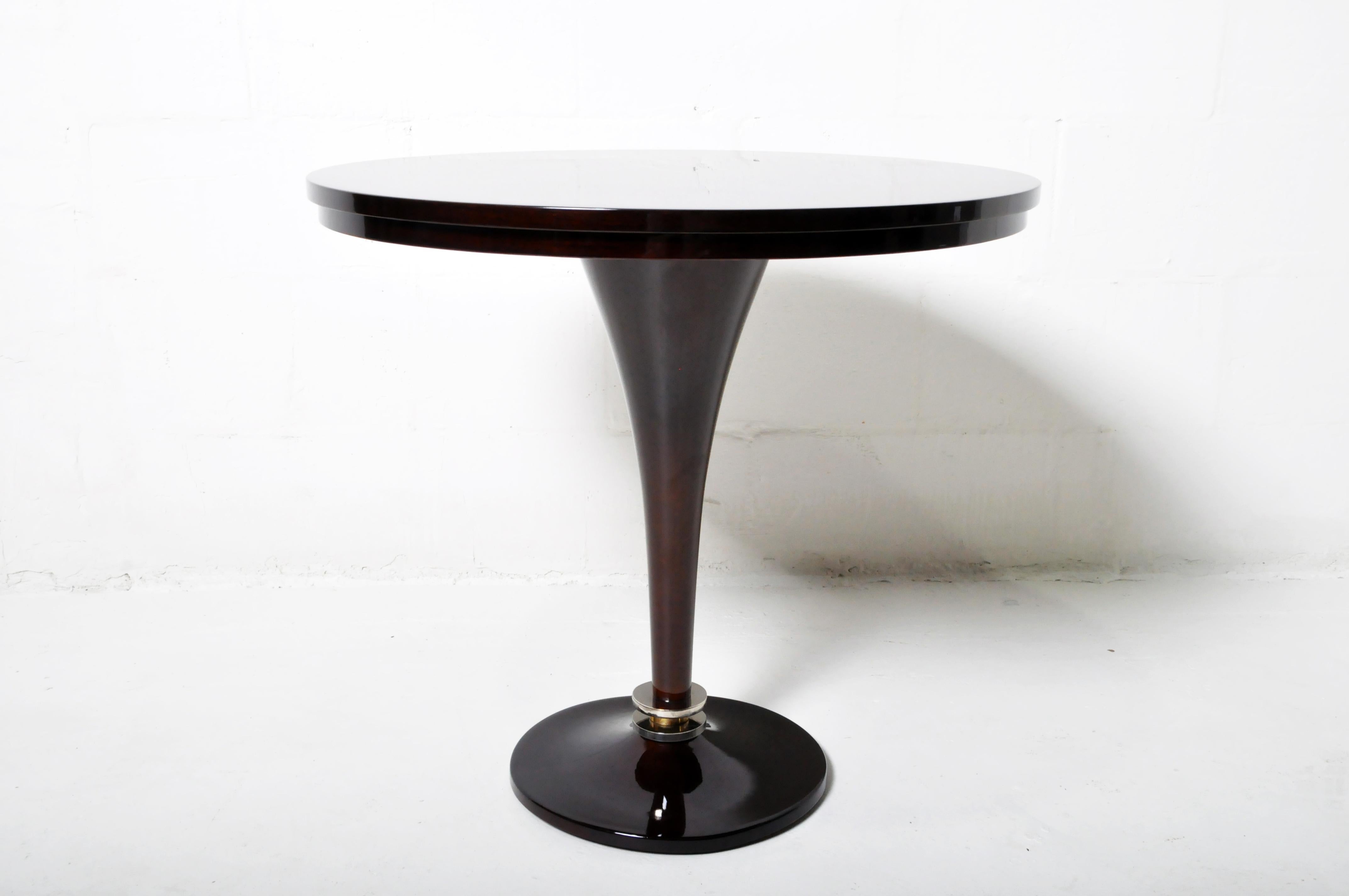 Contemporary Round Pedestal Side Table For Sale