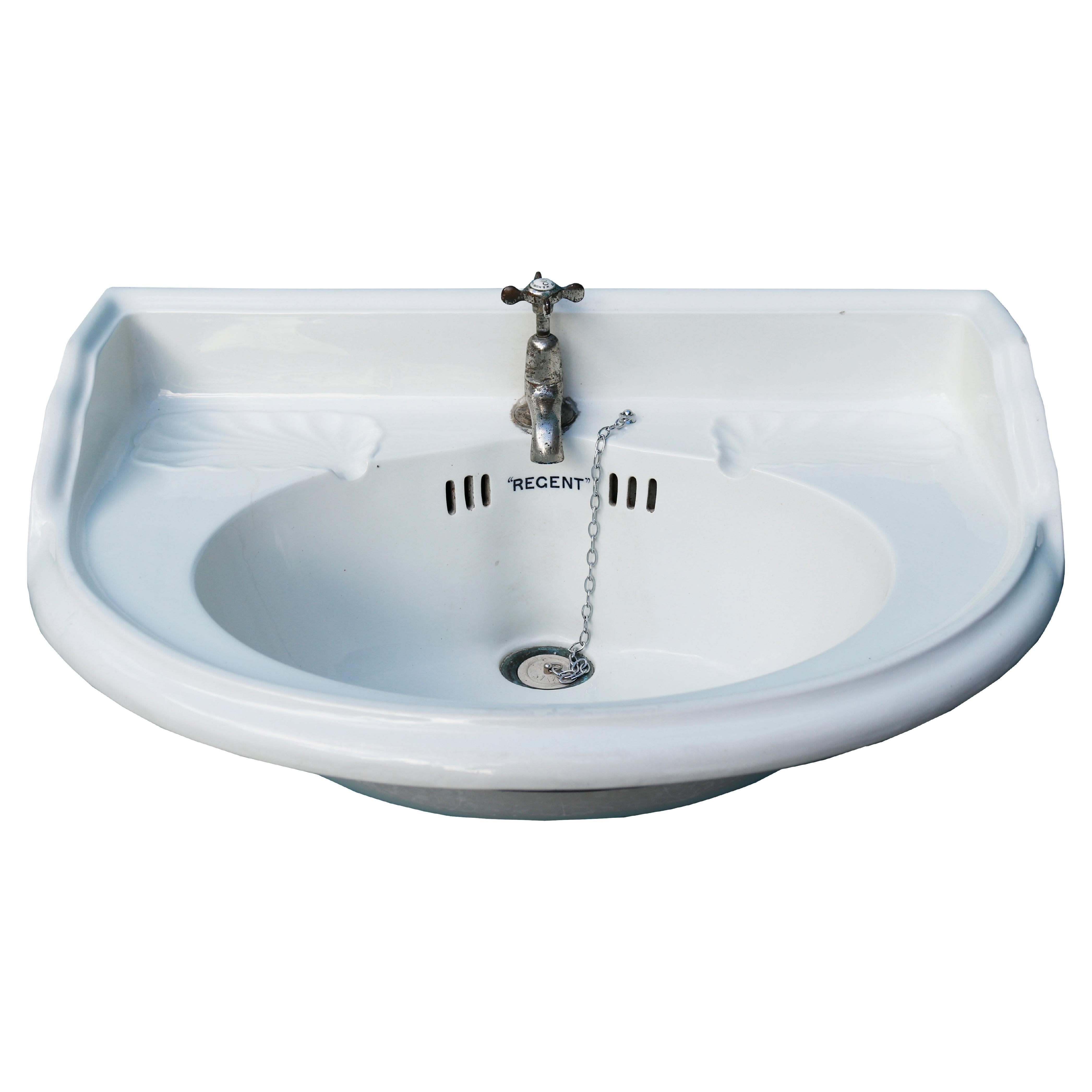 Rounded Porcelain Basin with Bracket For Sale