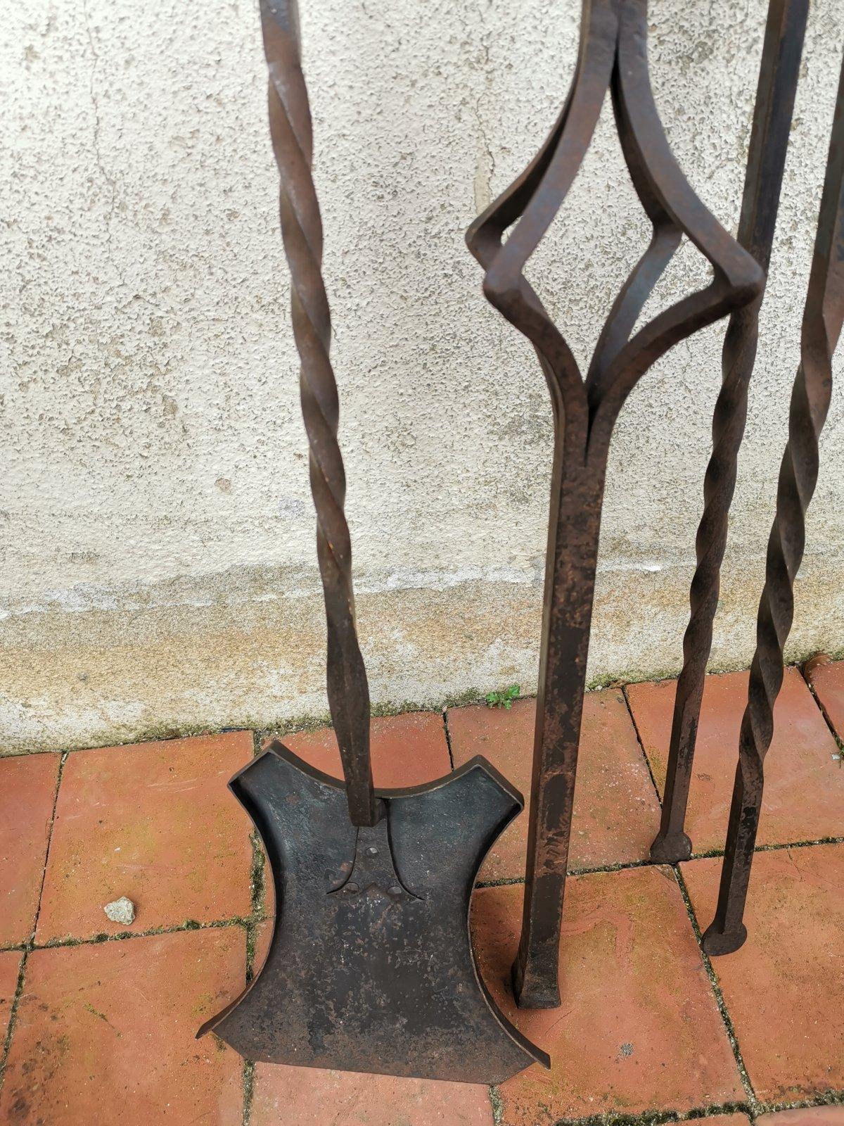 Roy Metalworker France, Hand Wrought Iron Fire Dogs & Matching Fire Tools, Set. For Sale 3