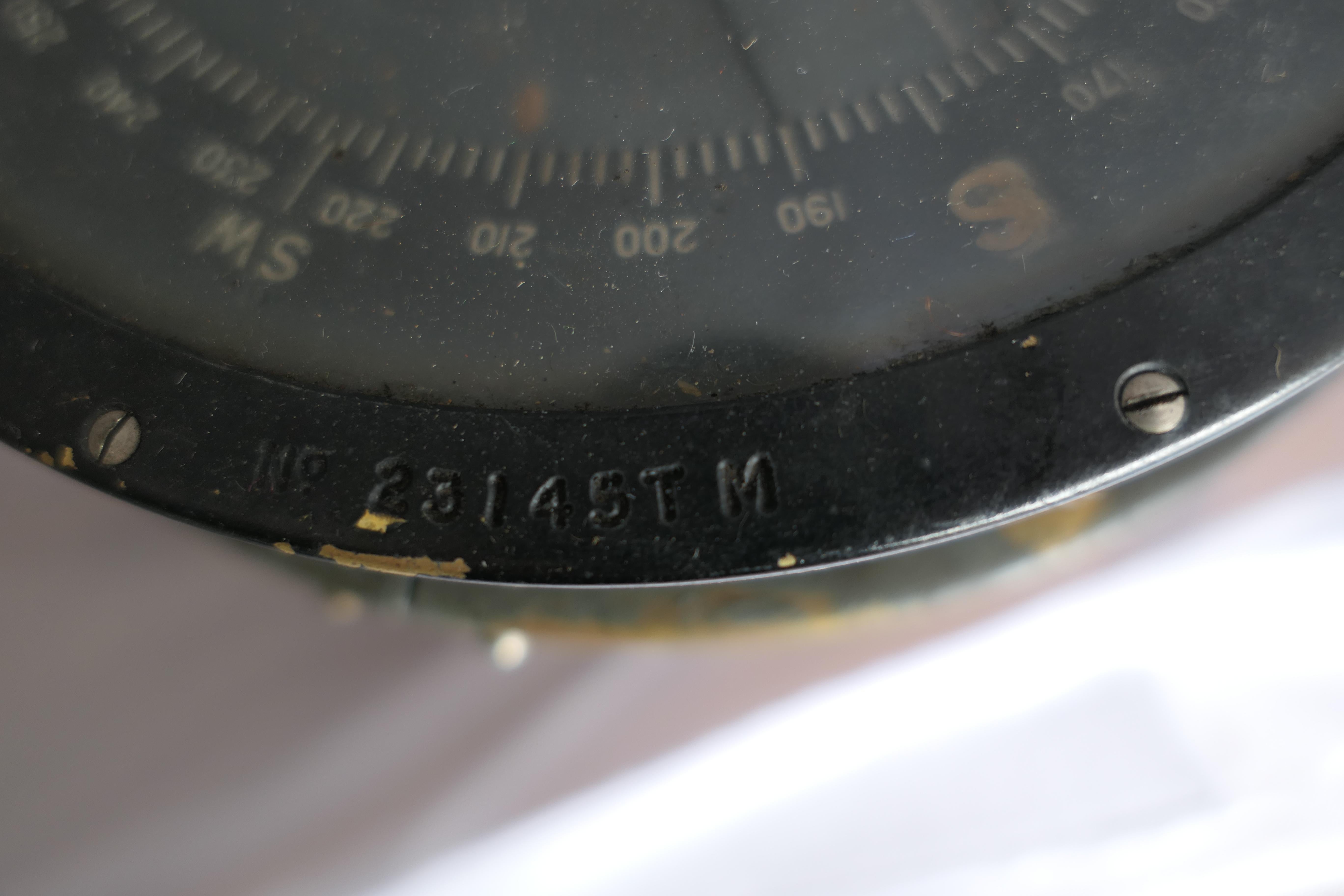 Mid-20th Century A Royal Air Force P10 Aircraft Compass No. 23145 T M    For Sale