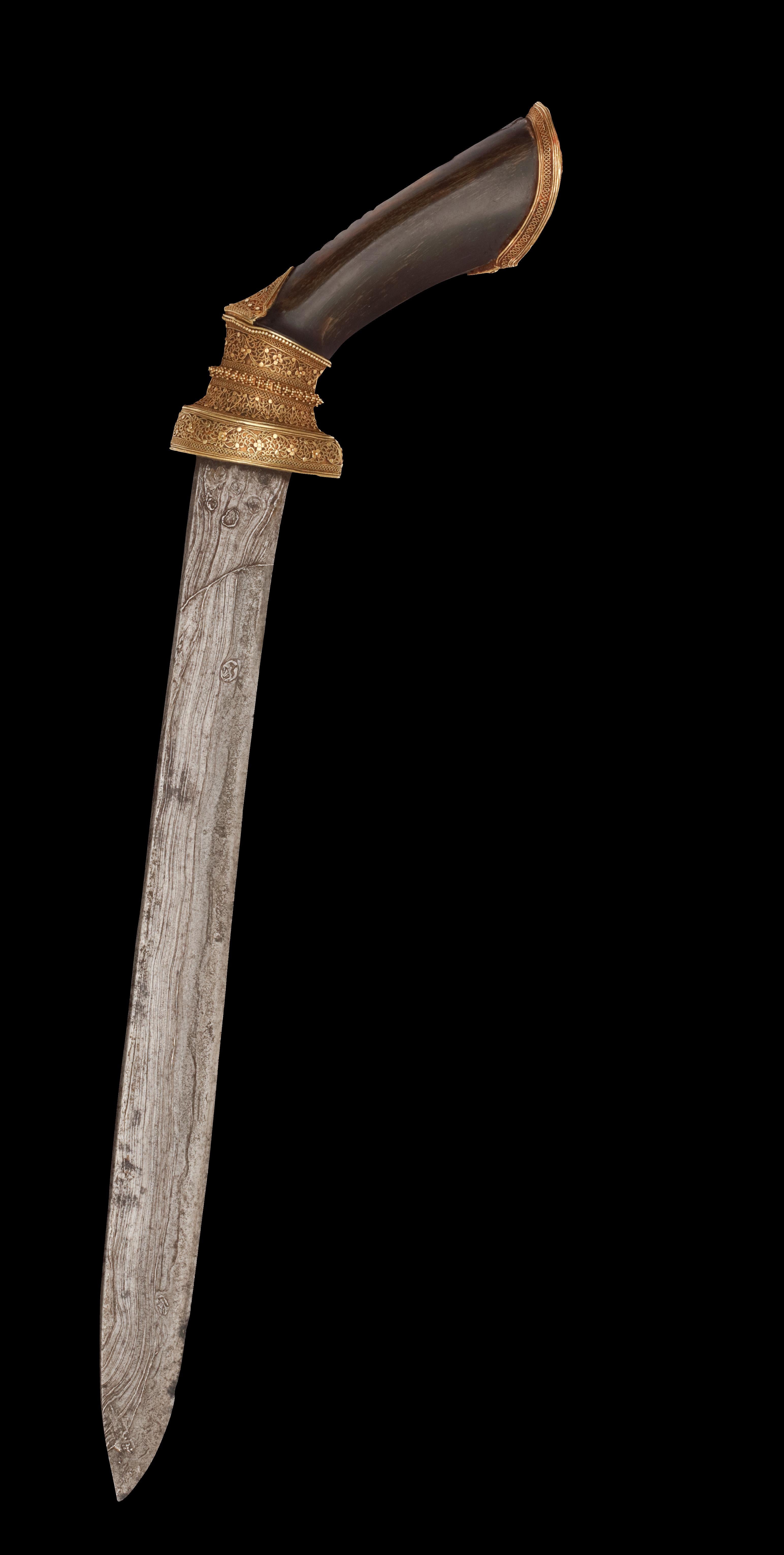 18th Century Royal Indonesian Buginese Gold and Buffalo Horn Badek Dagger For Sale