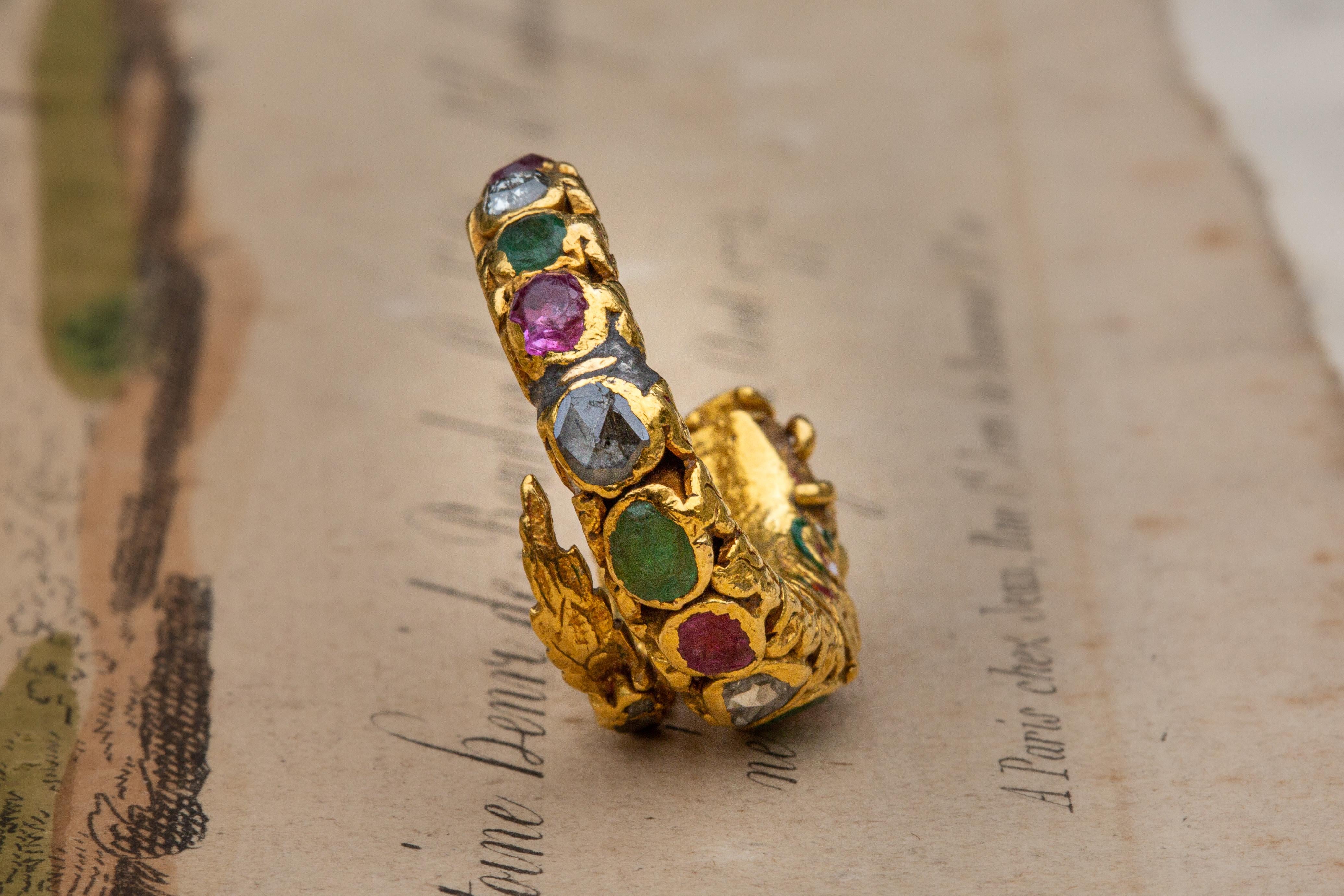Royal Thai Siam Antique 18th Century Heavy 22K Gold Rare Naga Serpent Ring In Good Condition In London, GB