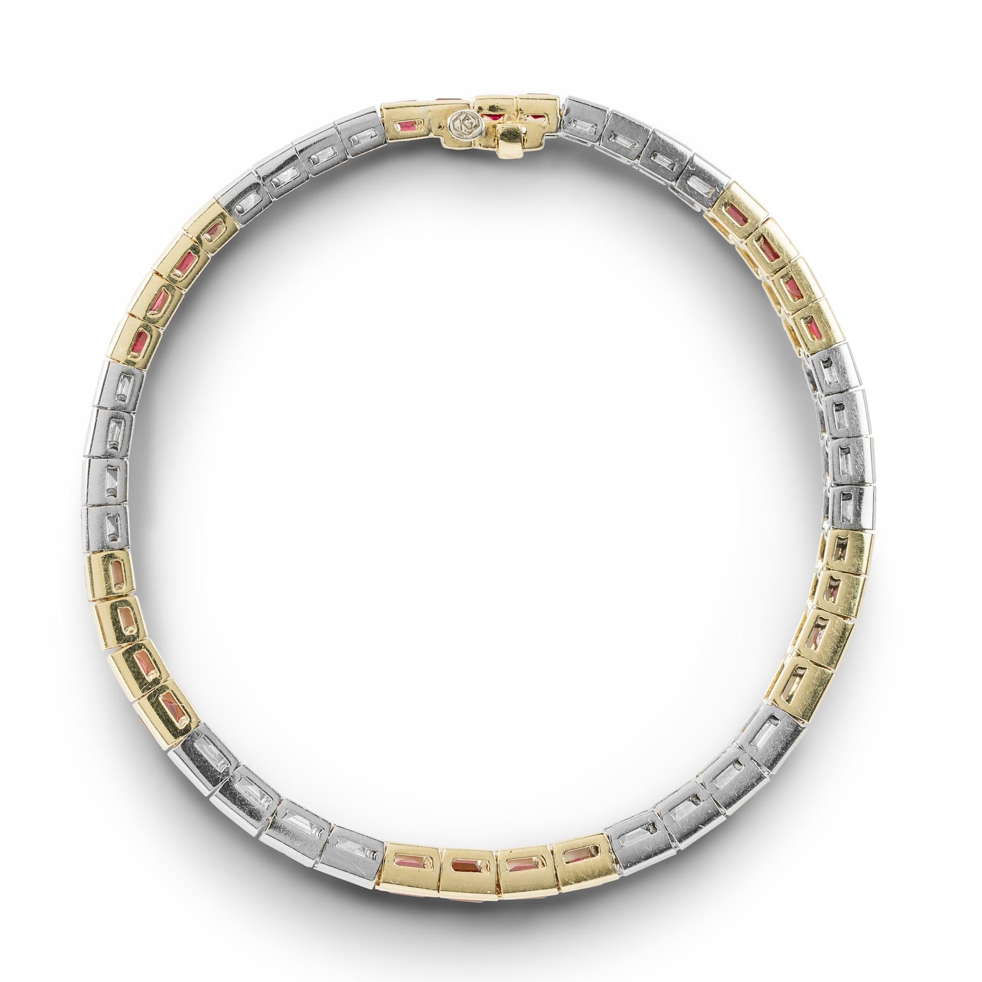 Moderne Bracelet ligne rubis et diamants en vente