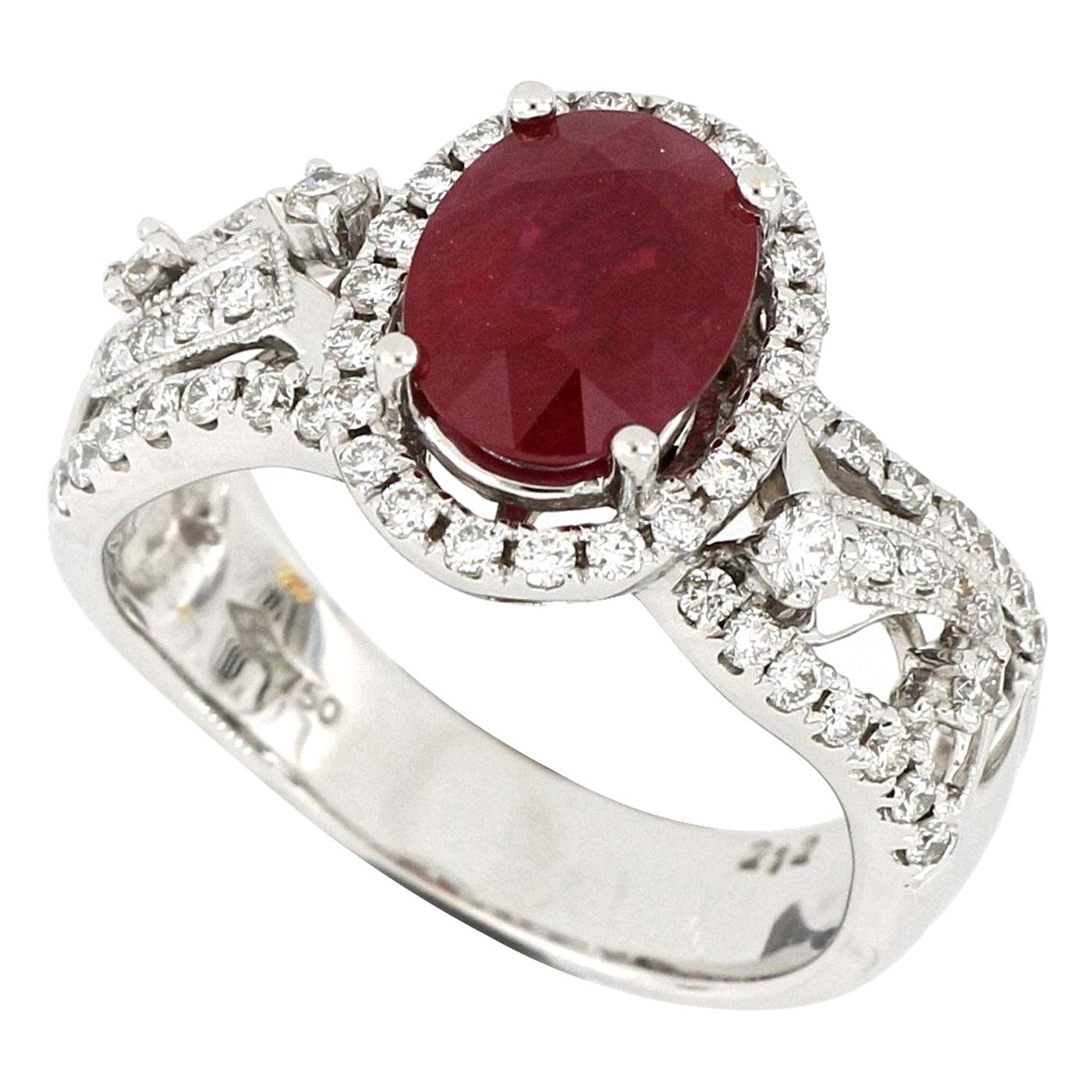 Ruby and Diamond Ring in 18 Karat White Gold For Sale