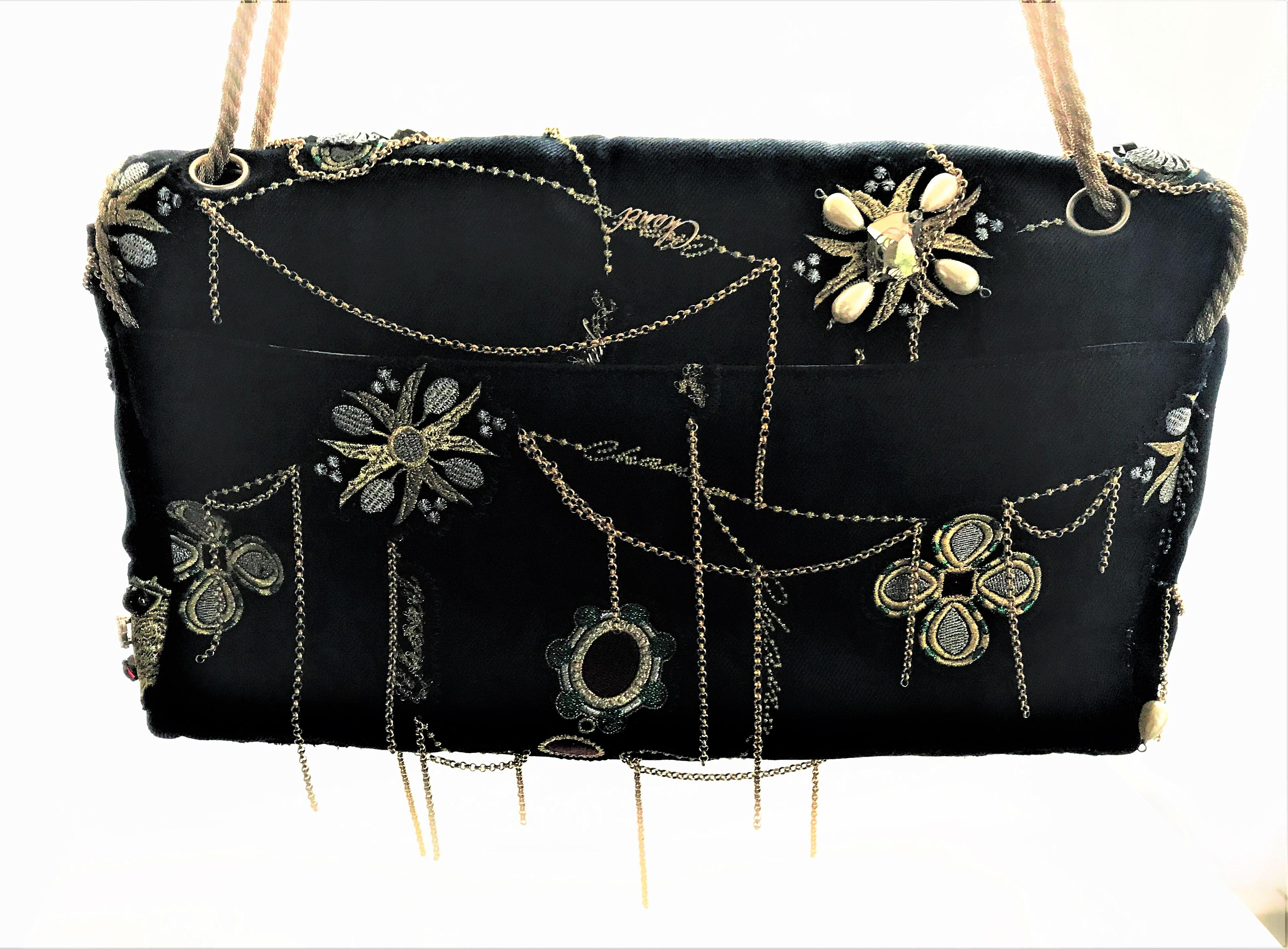 A RUNWAY PROTOTYPE of a CHANEL Jumbo denim bag with CHANEL  Icons 2007-2008A 4