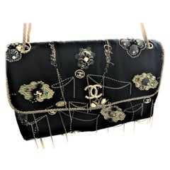 PROTOTIPO DE PASARELA de un bolso vaquero Jumbo de CHANEL con Iconos de CHANEL 2007-2008A