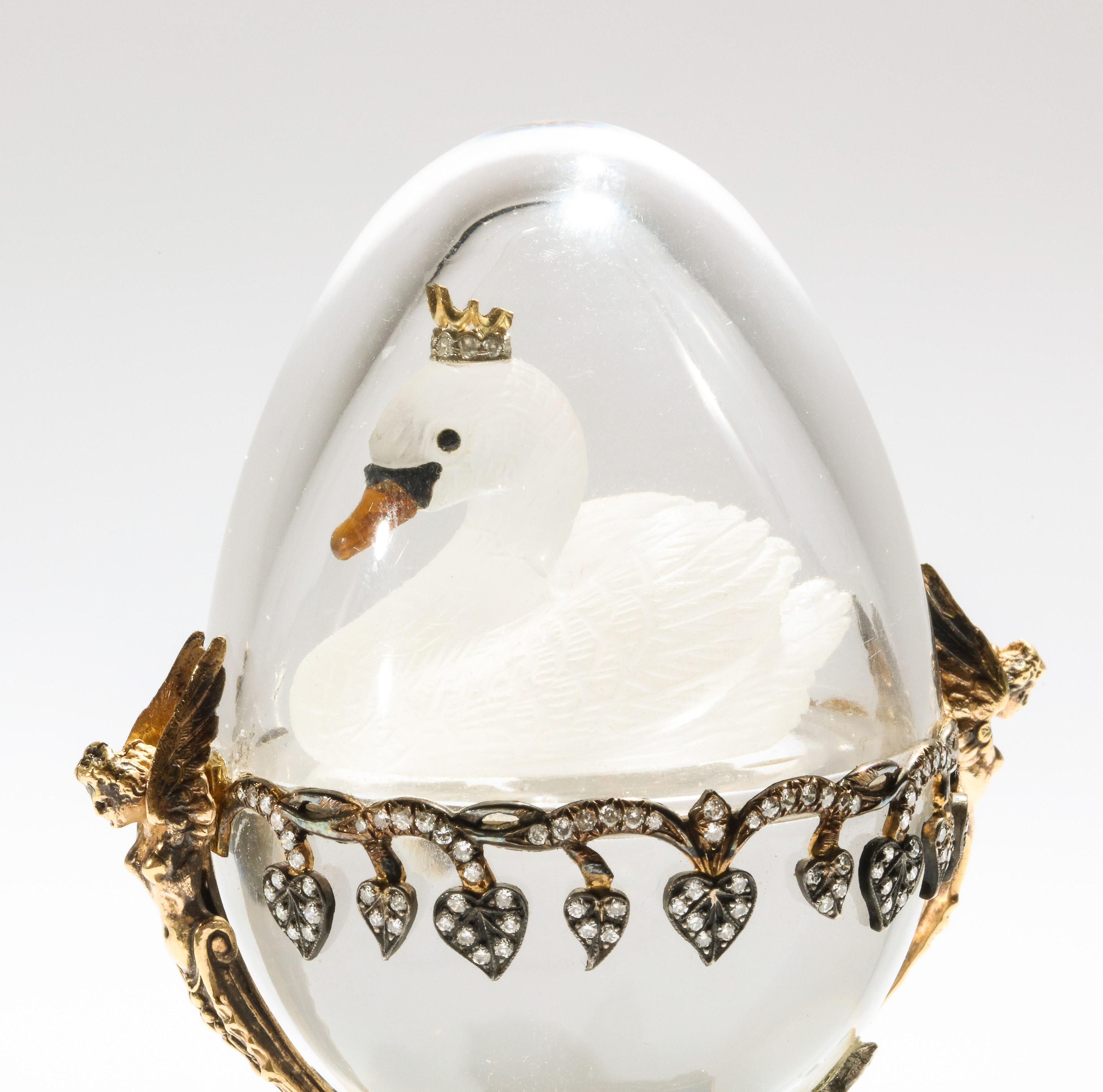 Russian 14-Karat Gold, Diamonds, Emeralds, Lapis Lazuli and Glass Egg with Swan In Good Condition In New York, NY