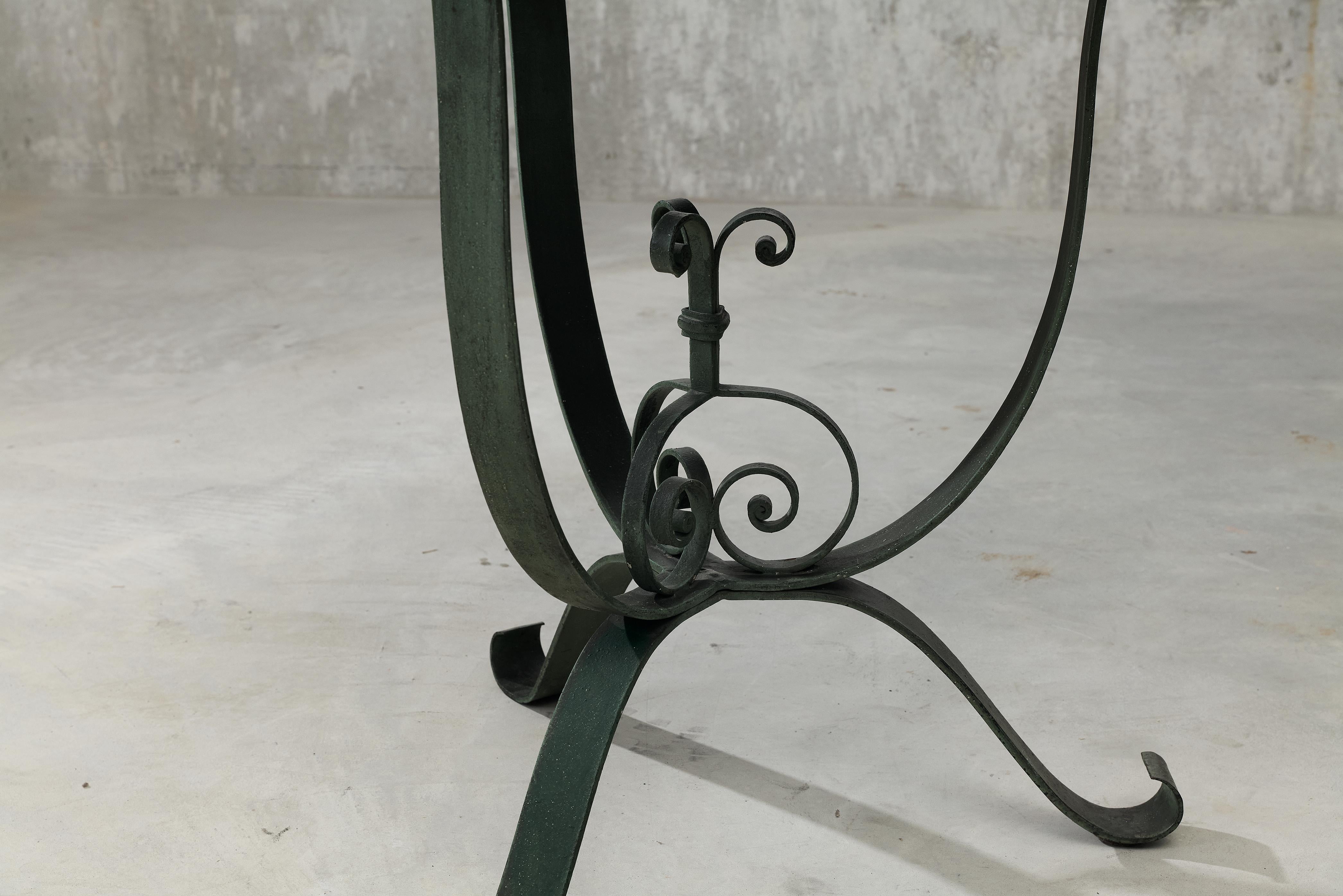 20th Century A French Art Deco style Green Patinated Wrought Iron Table (1920s-1930s) For Sale