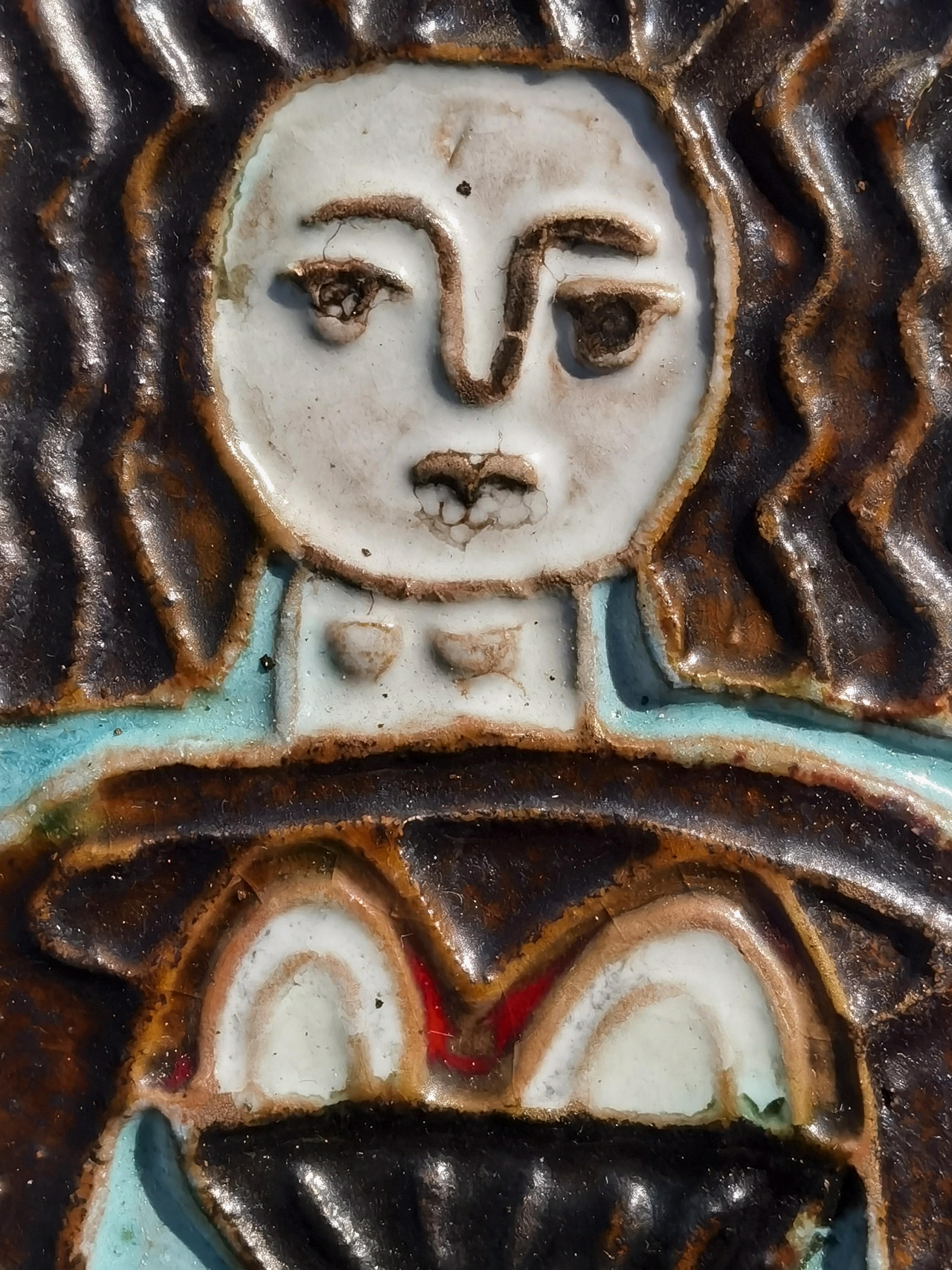 RETRATO RÚSTICO MODERNO DE MUJER EN CERÁMICA BRITÁNICA, Francia 1970 finales del siglo XX en venta