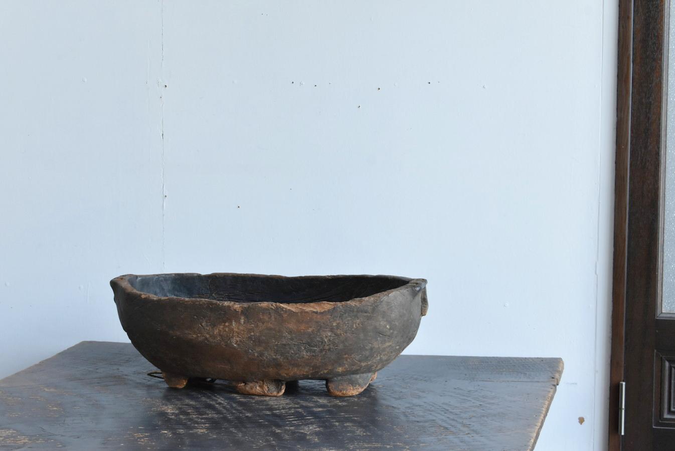 Rustic Old Wooden Bowl from Southeast Asia / a Hollow Container 13