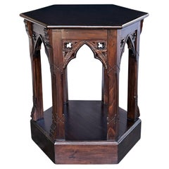 Table d'appoint octogonale néo-gothique en pin teinté rustique