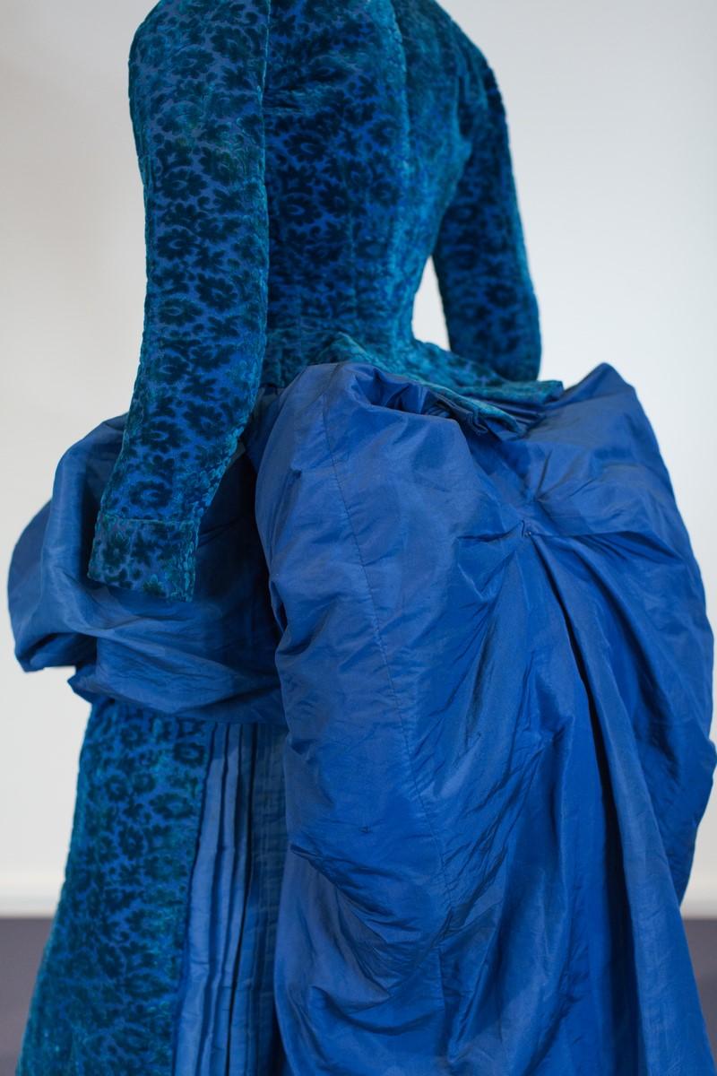 Women's A Sac French Victorian Silk and Velvet Day Dress Circa 1885