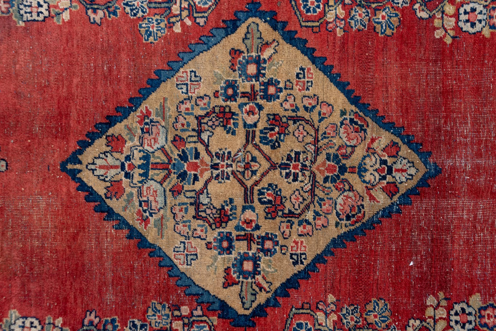 Ein Sarouk-Teppich um 1940. (Handgeknüpft) im Angebot
