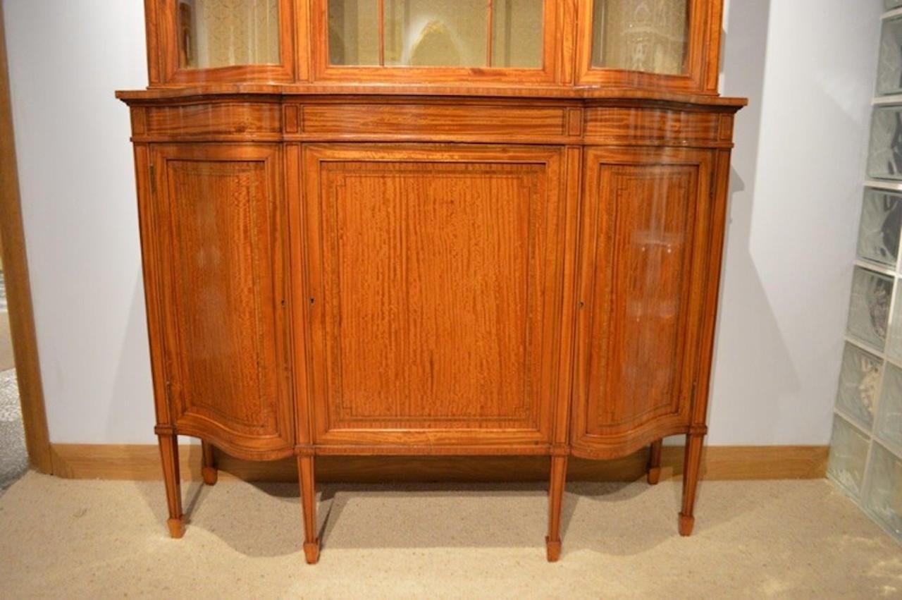 Satinwood Edwardian Period Serpentine Antique Display Cabinet by Maple & Co. 1