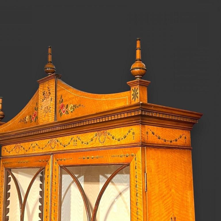 A Satinwood Hand Painted Sheraton Revival Cabinet on Stand For Sale 7