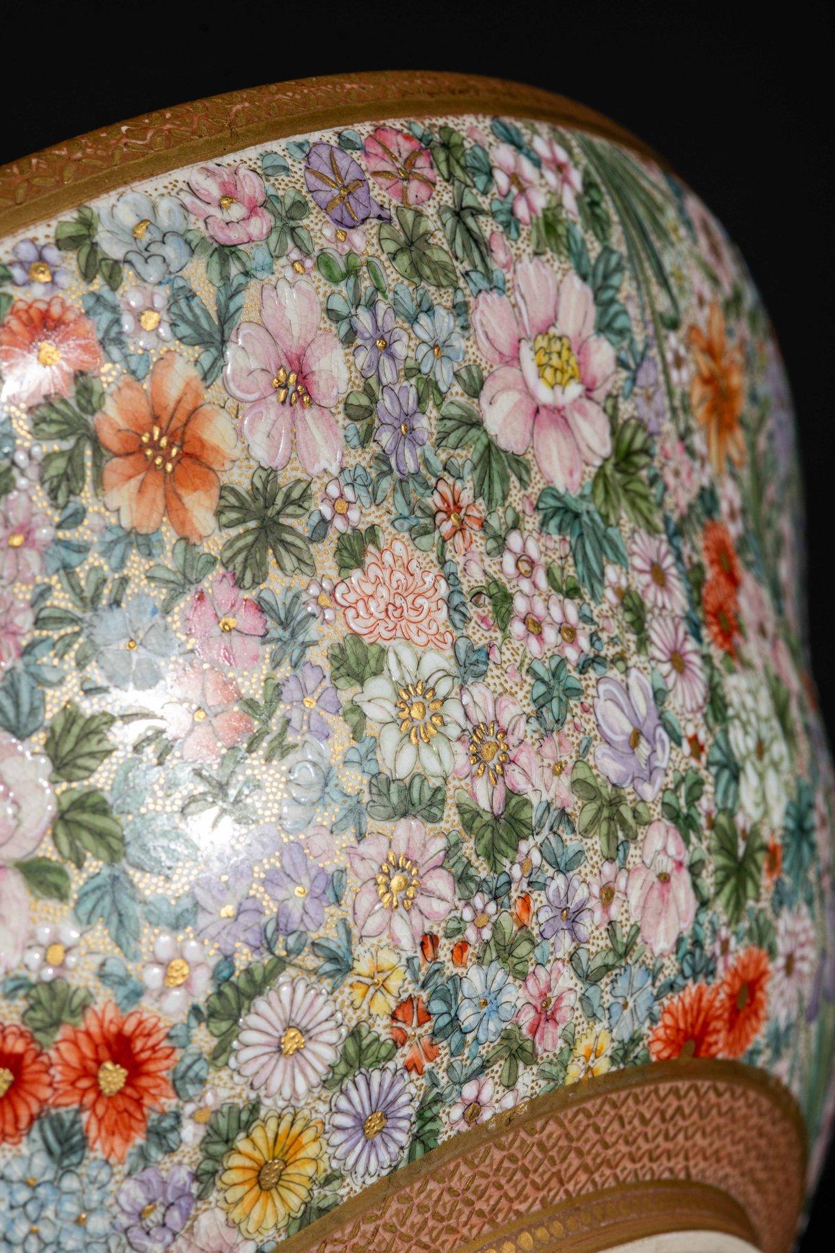 19th Century A Satsuma ceramic bowl decorated with a millefiori motif, signed Kinkozan