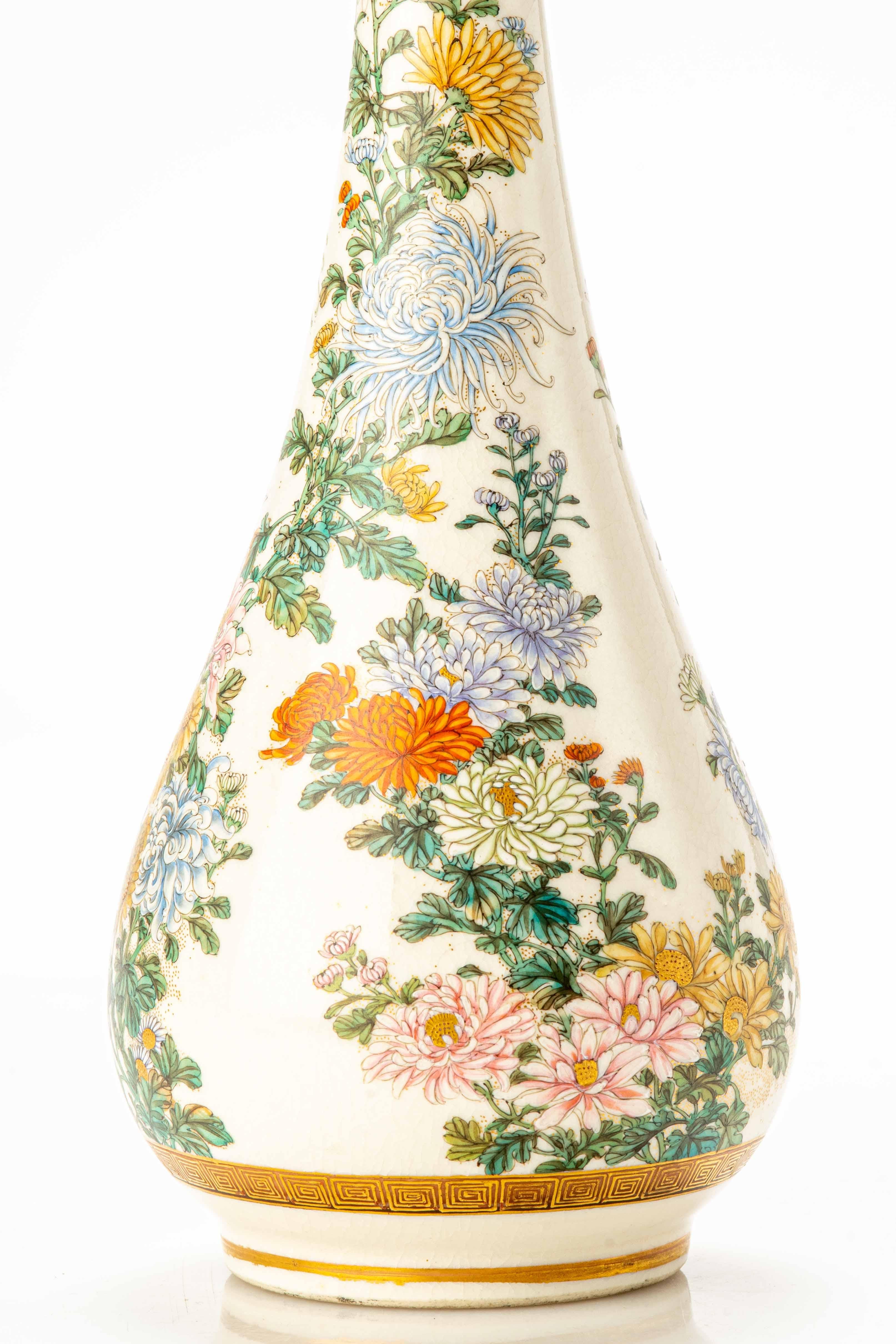 Japanese A Satsuma vase decorated with a garden of chrysanthemums For Sale