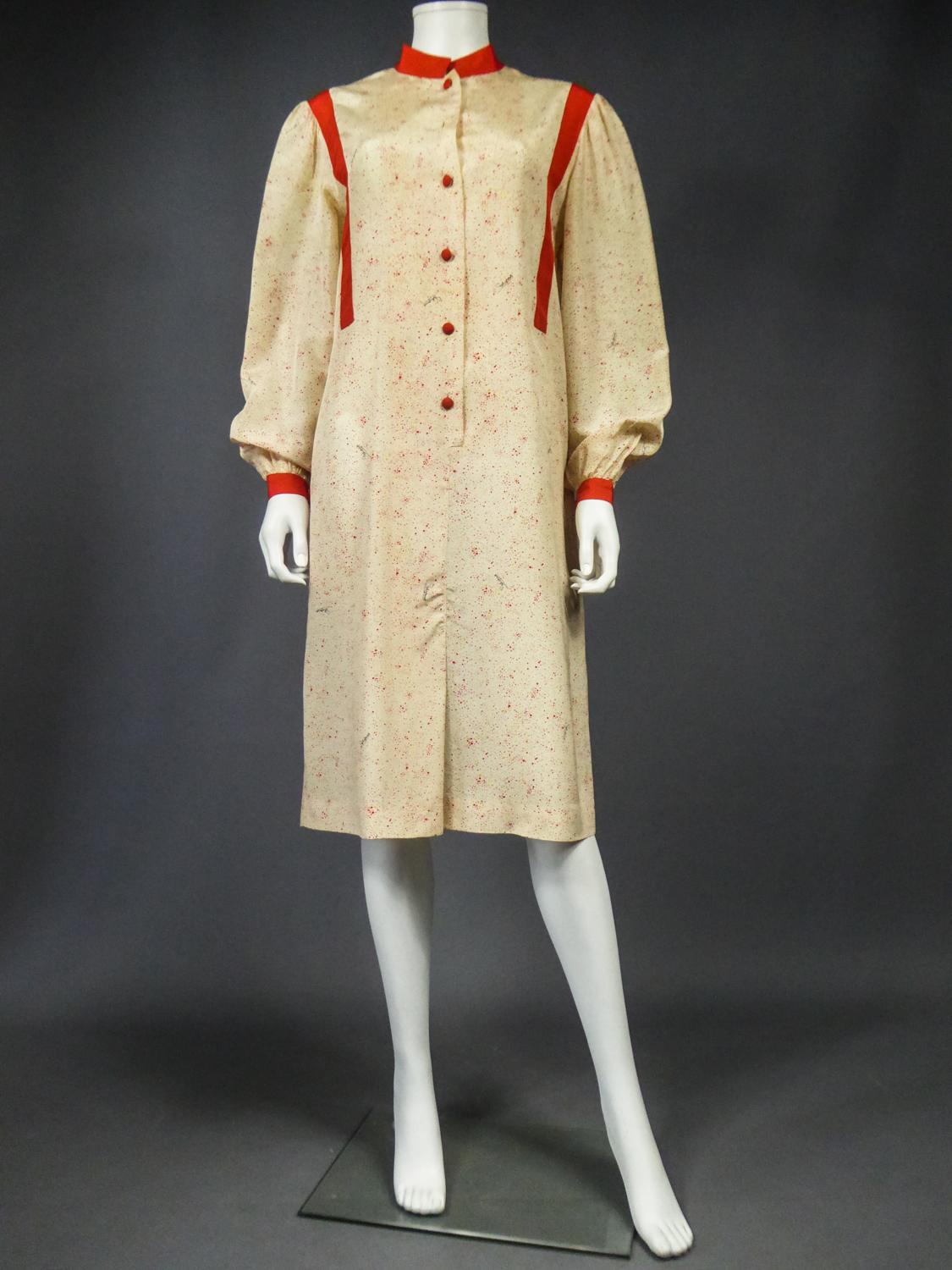A Robe-chemisier en soie imprimée de Schiaparelli Circa 2006-2012 Pour femmes en vente