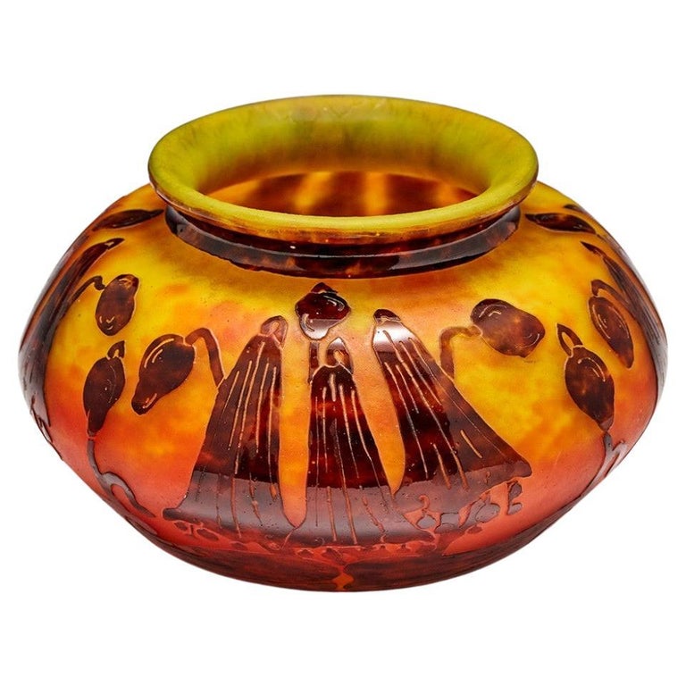 Schneider Campanules Art Deco Glass Bowl, C1924 For Sale at 1stDibs