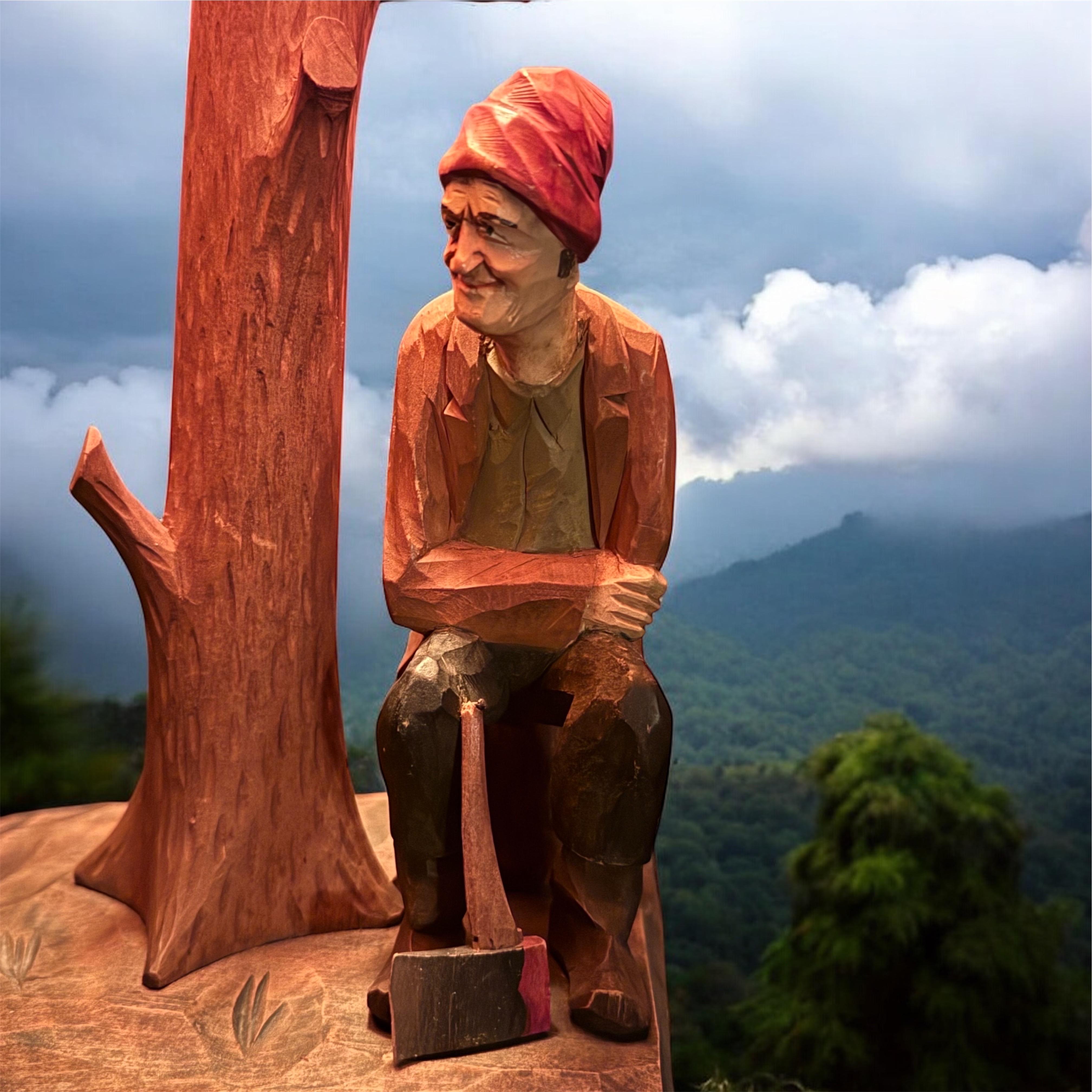 Lámpara de madera esculpida y pantalla a juego de Paul Caron mediados del siglo XX en venta