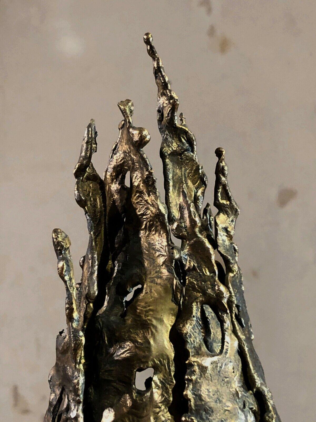 A Sculptural Bronze BRUTALIST SHABBY-CHIC Neoclassical TABLE LAMP, France 1970 For Sale 6