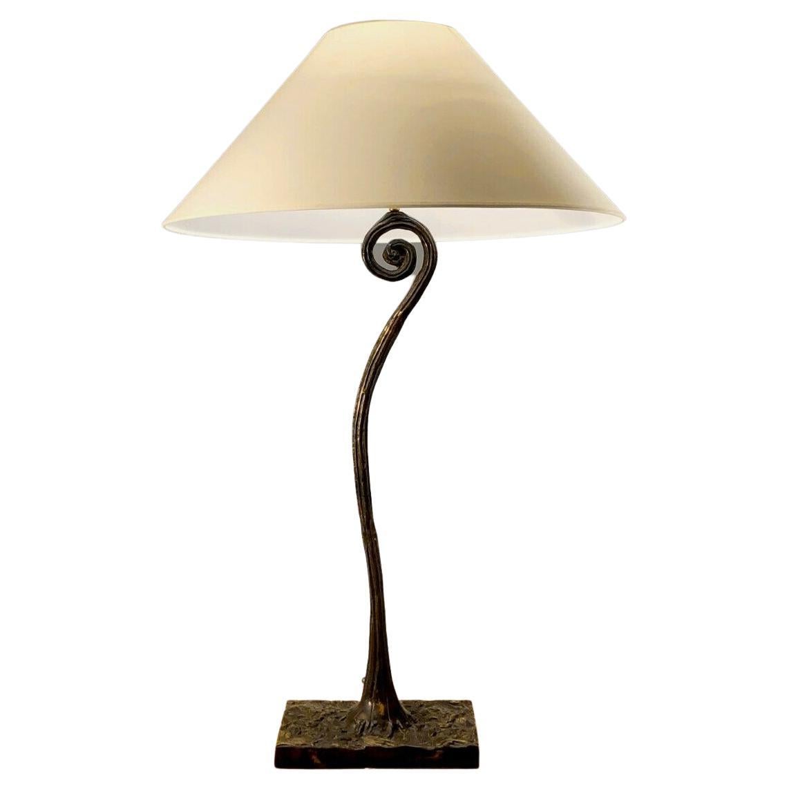 A SHABBY-CHIC BAROQUE NEO-CLASSICAL Sculptural Bronze TABLE LAMP, France 1980.