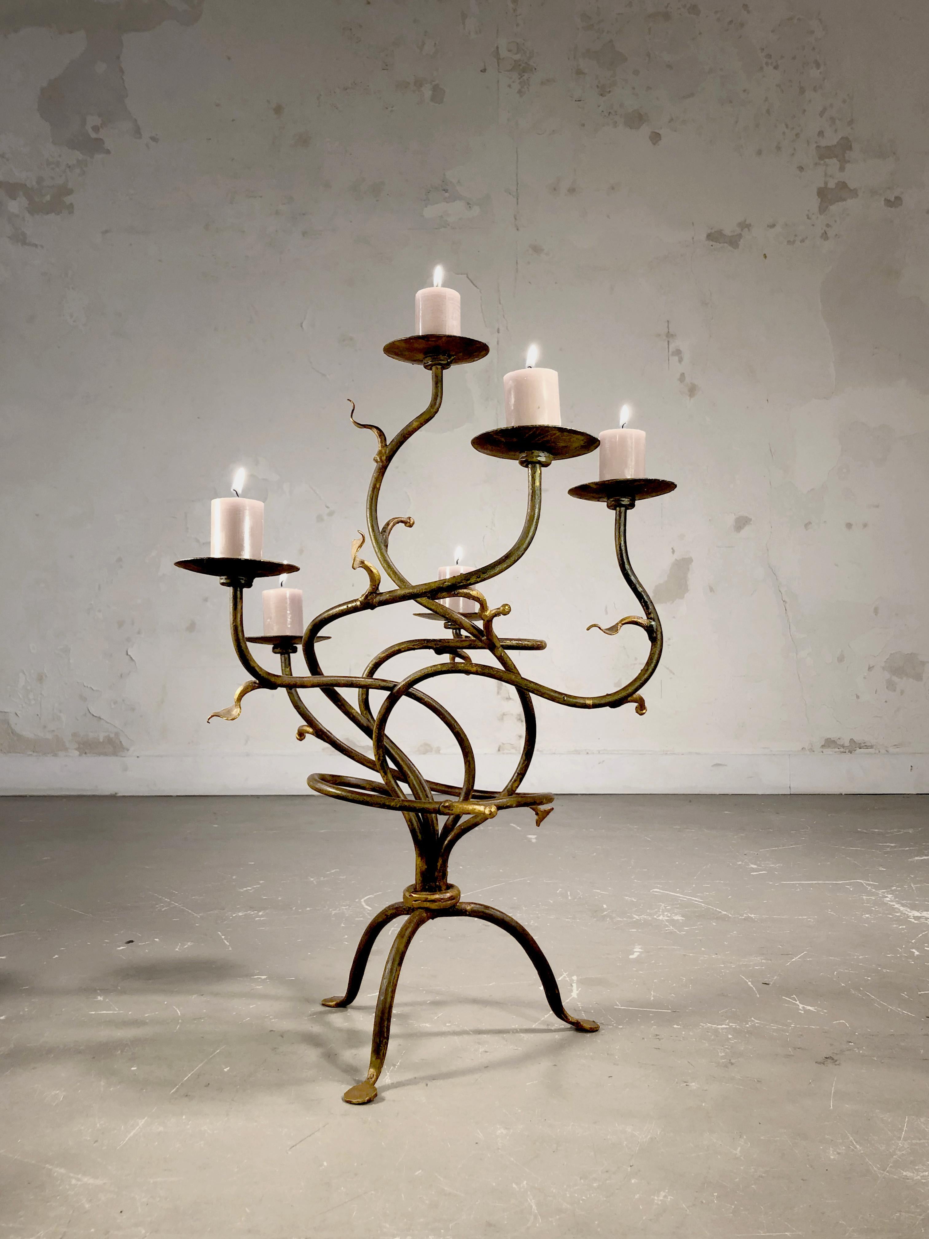 Pièce d'artiste unique du BRUTALIST CANDELABRA CANDLE HOLDER, France 1990 en vente 12