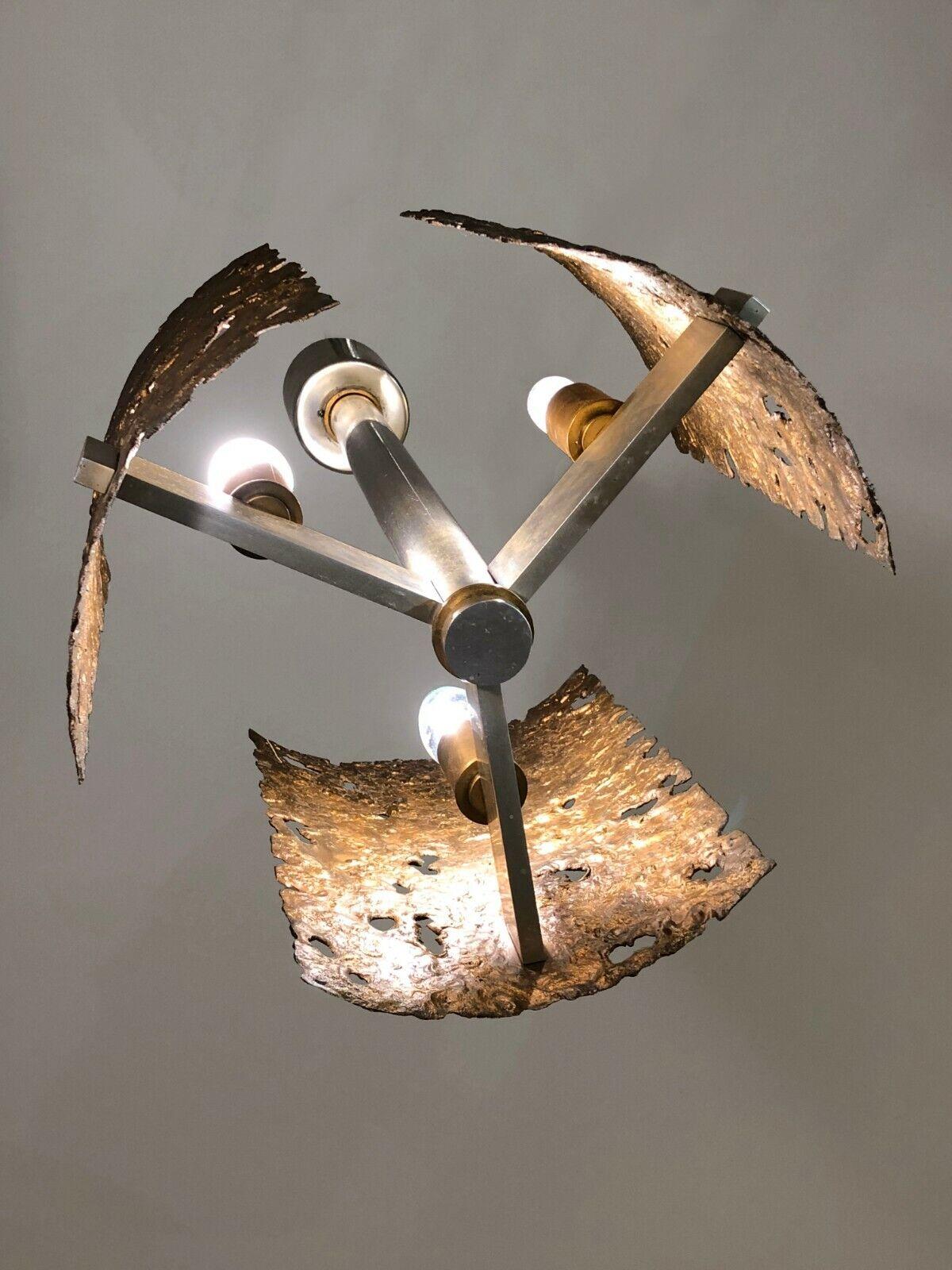 Late 20th Century A Sculptural SHABBY-CHIC BRONZE BRUTALIST 3 Lights CEILING FIXTURE, France 1970 For Sale