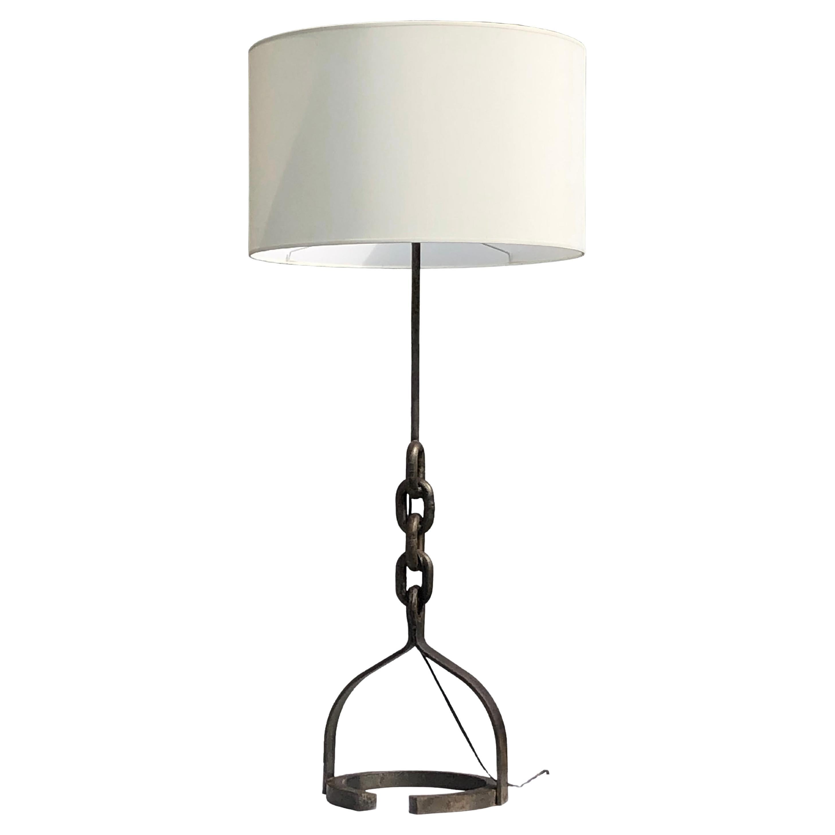 Skulpturale MODERNIST CHAIN schmiedeeiserne BRUTALIST FLOOR LAMP, Frankreich 1960