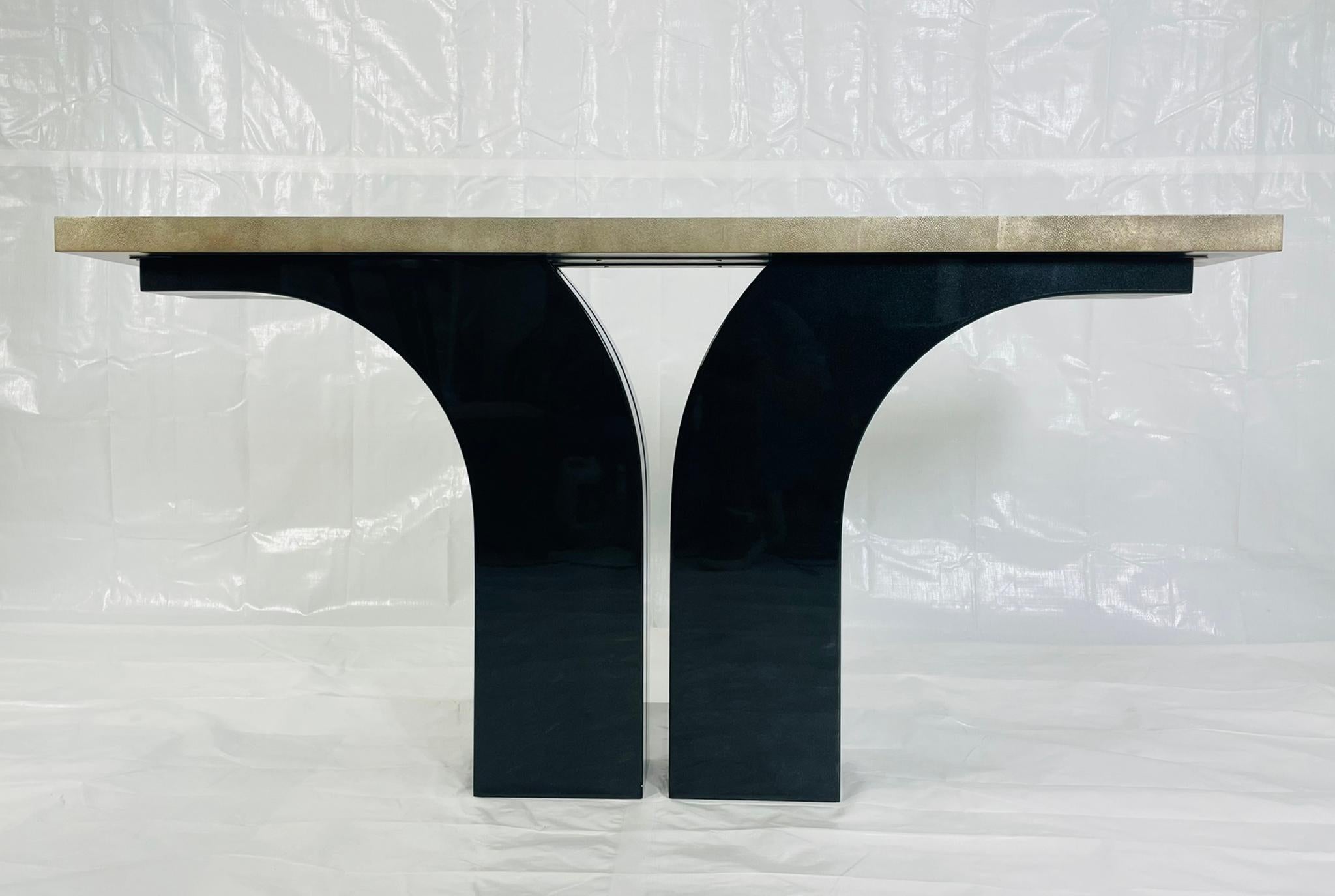 Console sculpturale avec plateau en galuchat à la manière de Karl Springer en vente 3