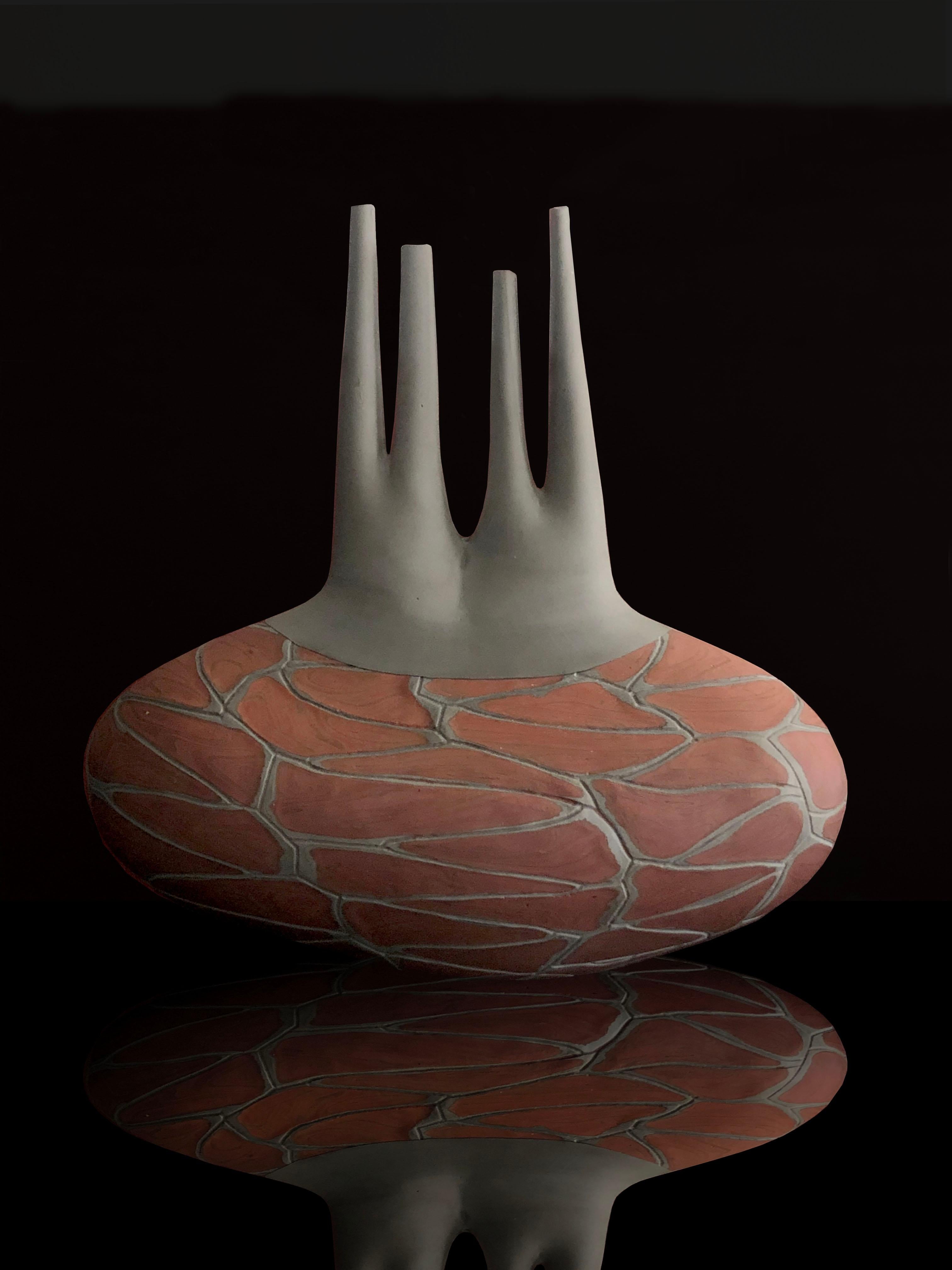 Eine enorme skulpturale Vase aus geblasenem postmodernistischem Glas aus der Serie 