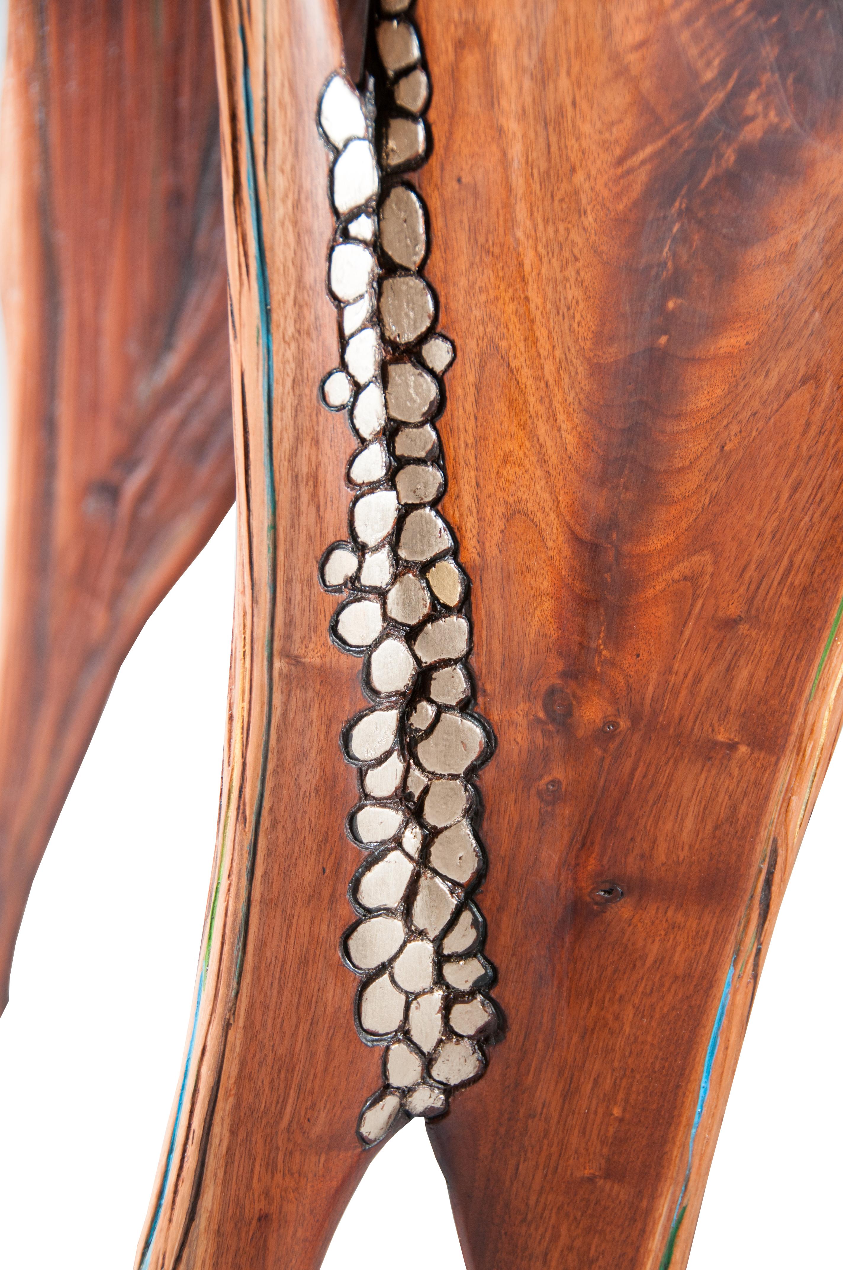 Sculptural Live Edge Walnut Occasional Table with Gilded and Carved Elements im Zustand „Neu“ im Angebot in New Market, MD