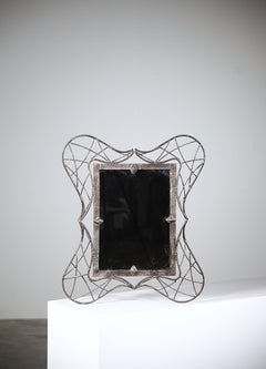 Uno specchio scultoreo di François Liguori Sète Francia anni 2000