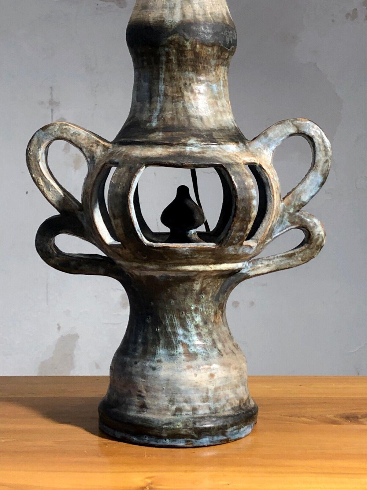 A Sculptural RUSTIC MODERN BRUTALIST Ceramic TABLE LAMP, VALLAURIS, France 1950 For Sale 5