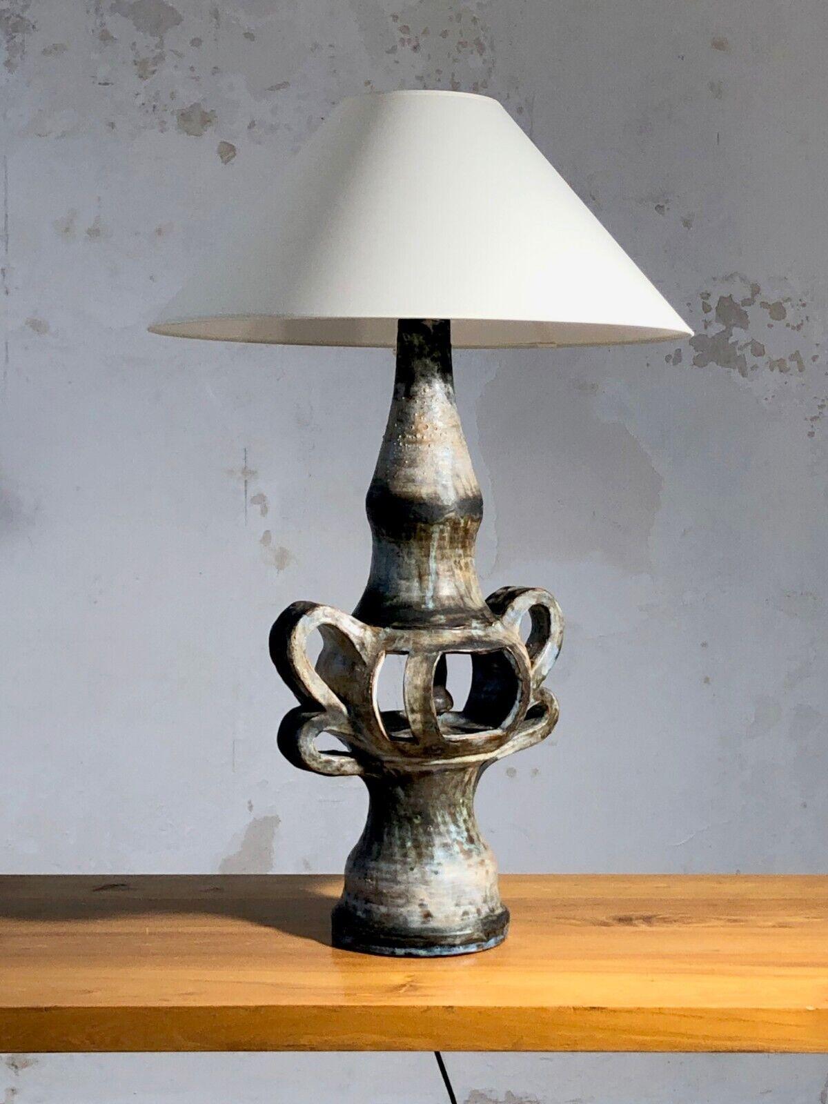 A Sculptural RUSTIC MODERN BRUTALIST Ceramic TABLE LAMP, VALLAURIS, France 1950 For Sale 9