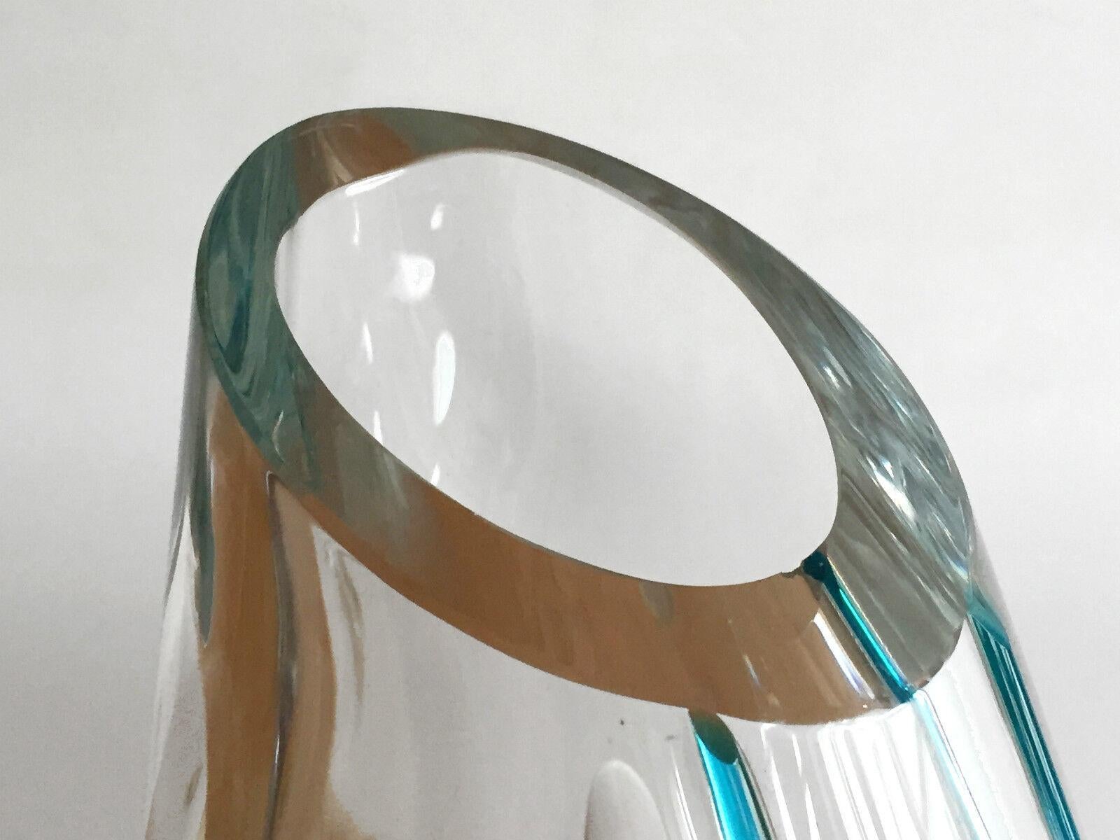 Murano Glass A Sculptural Transparent BLOWN GLASS VASE, VENINI, MURANO, ITALY 1980-1990 For Sale