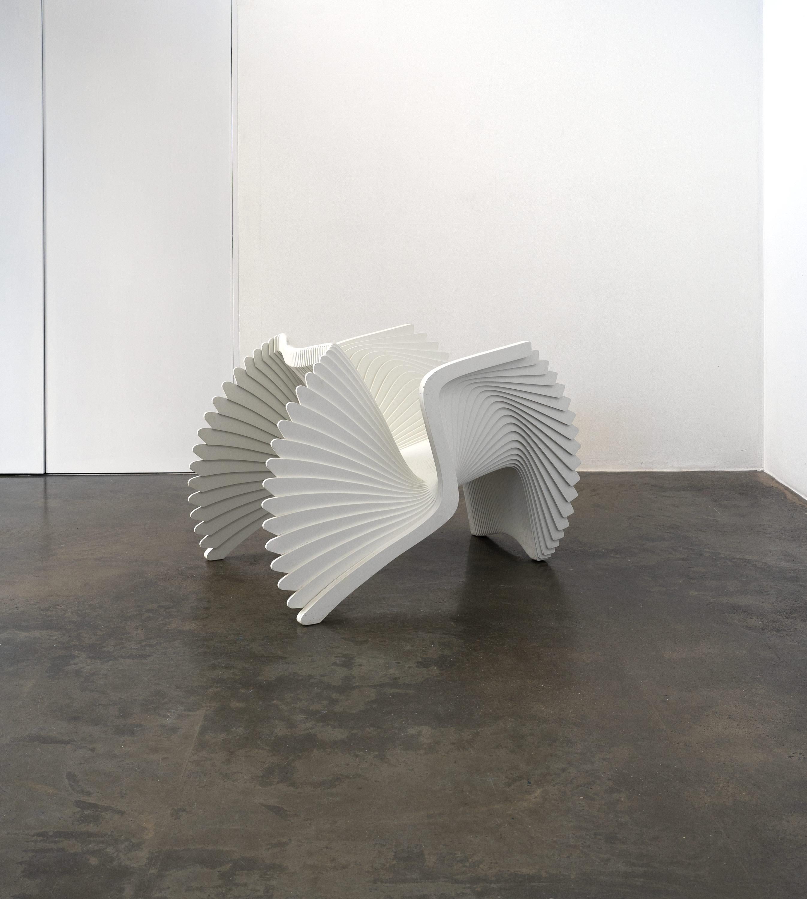 A Sculptural Wooden Monroe Chair by Alexander White In Good Condition For Sale In Surbiton, GB