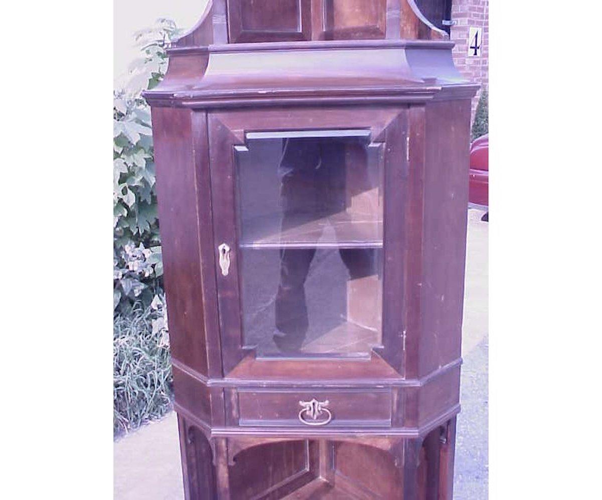 Beveled Secessionist Style Walnut Corner Display Cabinet with Stylized brass Handles For Sale