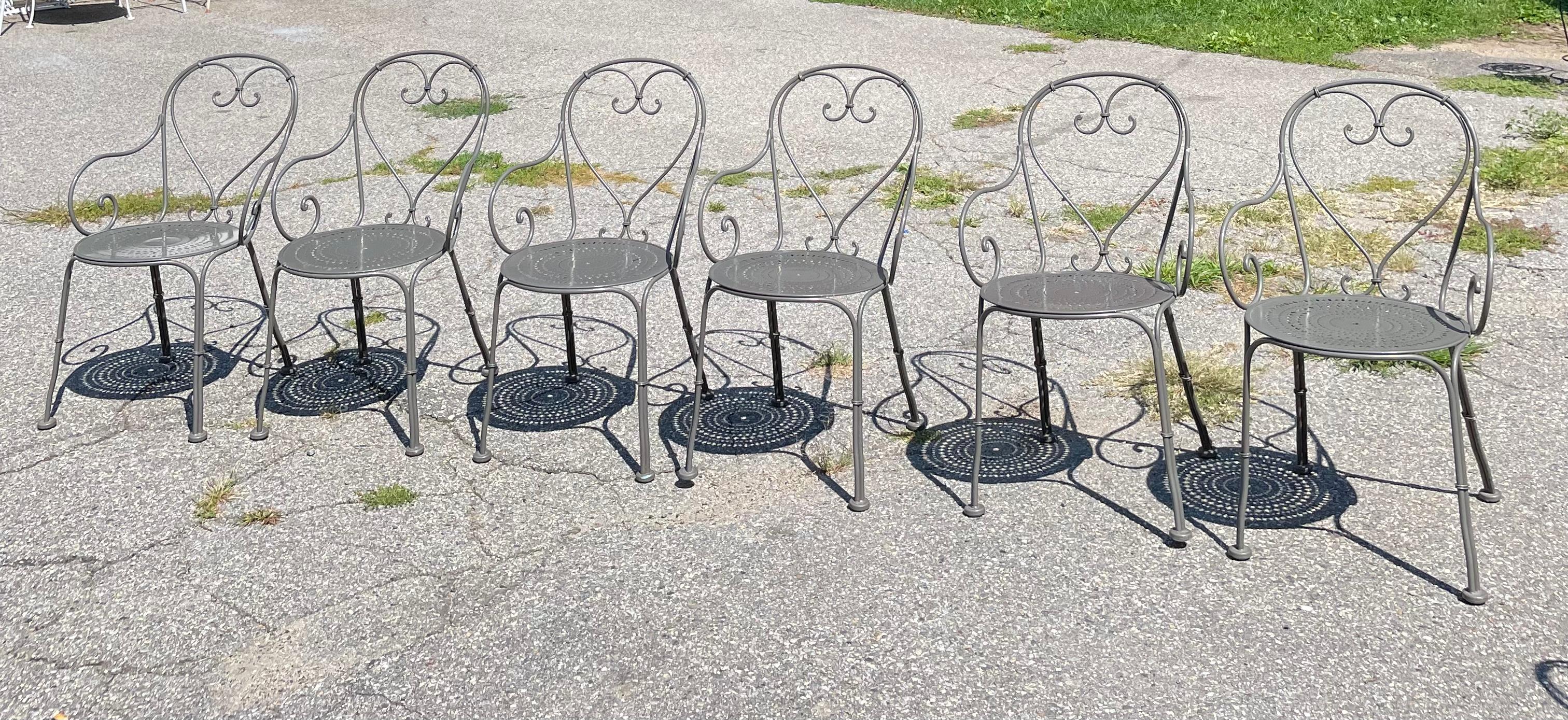 A Set 10 of Woodard Wrought Iron Dining Seating For Sale 6