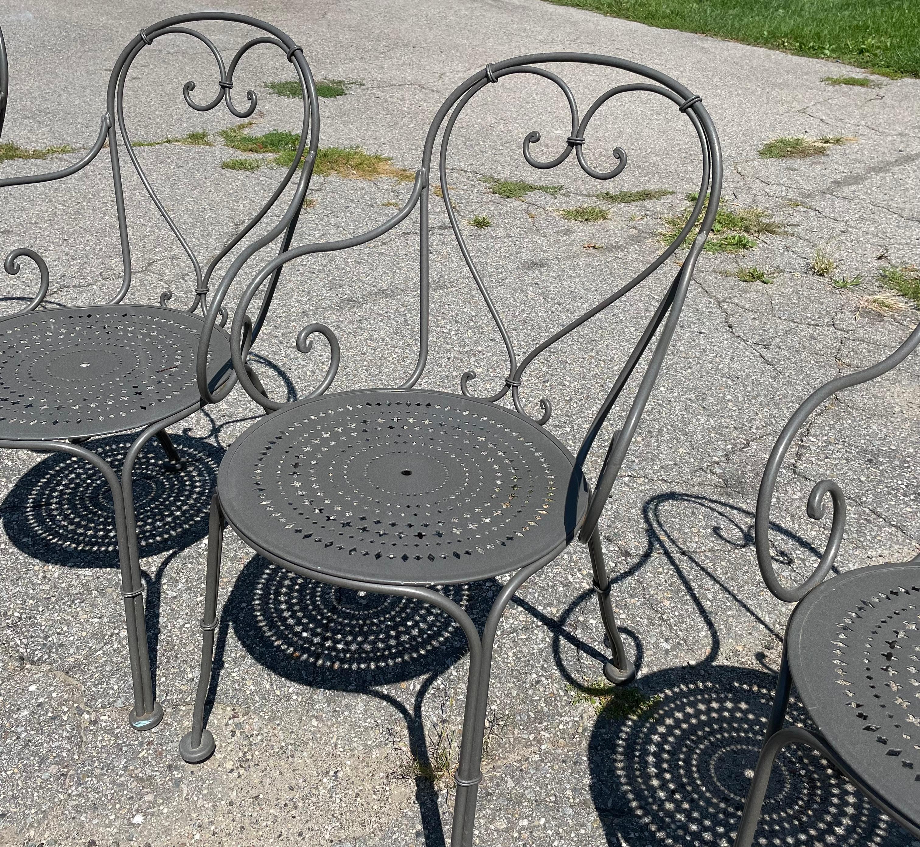 A Set 10 of Woodard Wrought Iron Dining Seating For Sale 7
