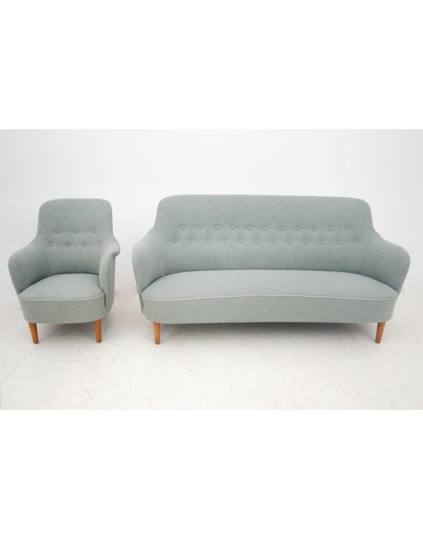 A set - a sofa with an armchair, designed by Carl Malmsten, Sweden, 1950s.  For Sale 5