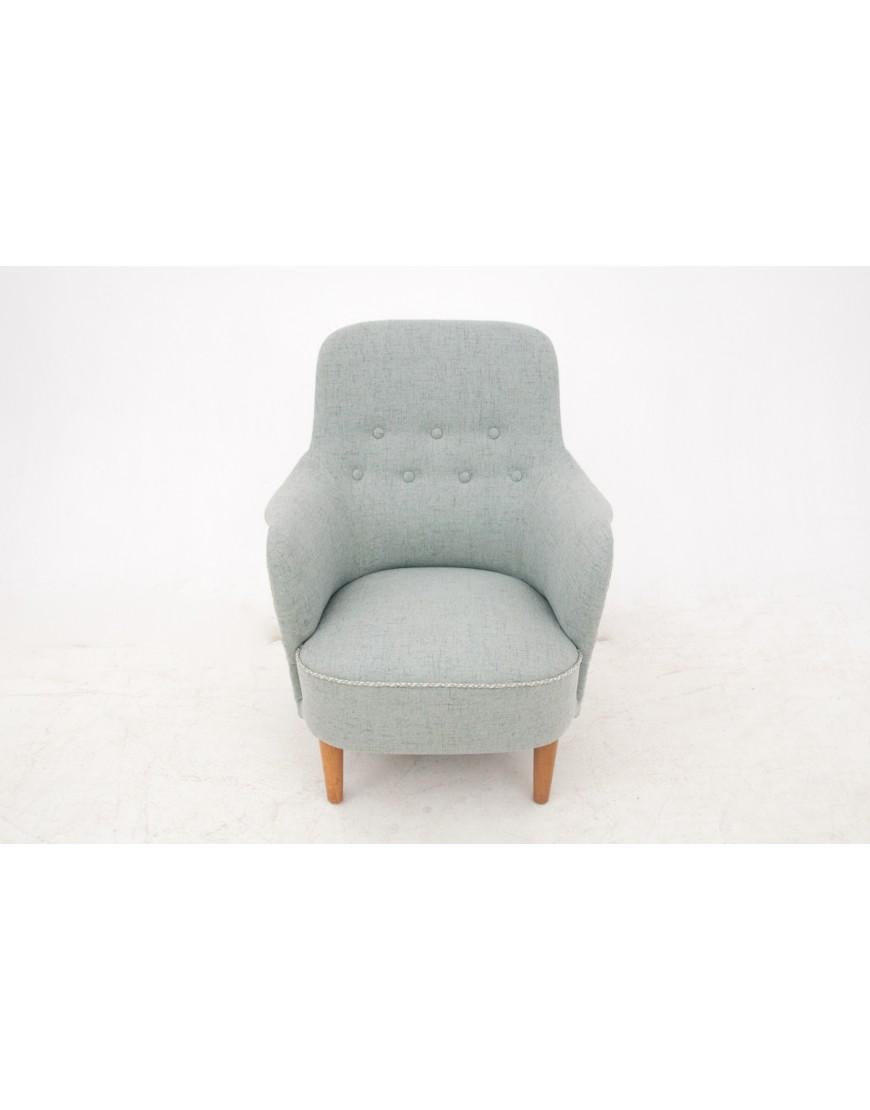 Ein Set – ein Sofa mit Sessel, entworfen von Carl Malmsten, Schweden, 1950er Jahre.  im Angebot 7