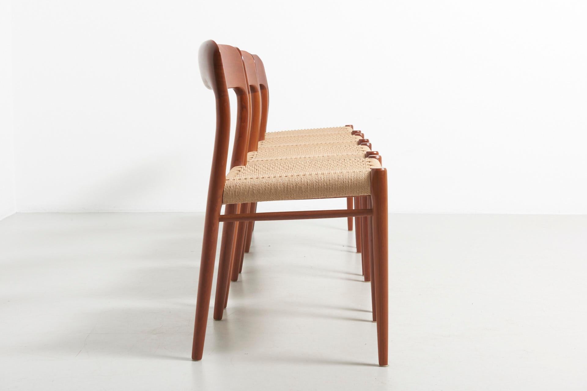 Set Dinning Chairs in Papercord, Niels O.Moller 2