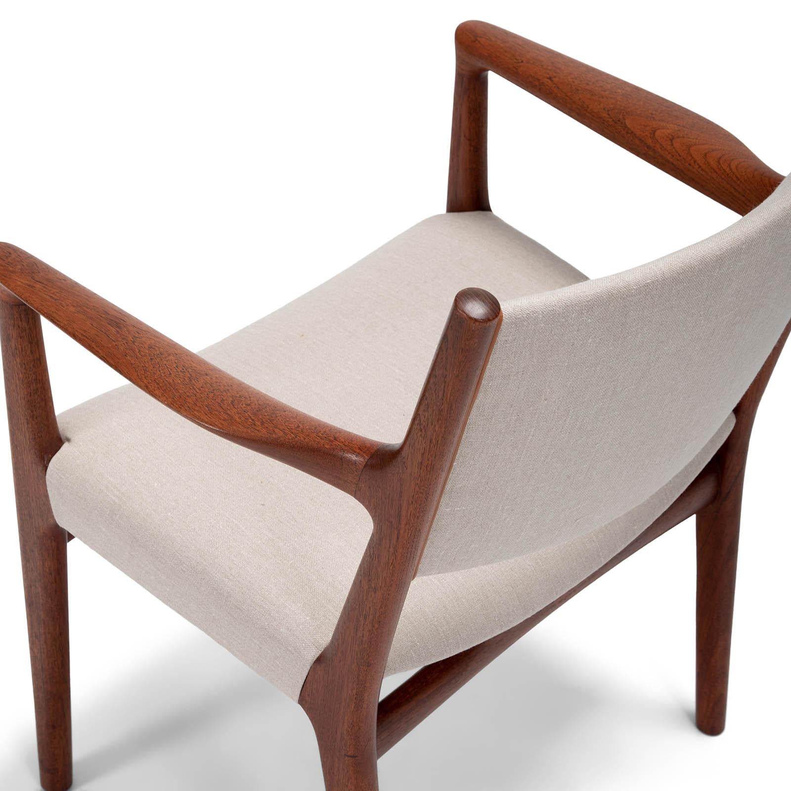 20th Century Set of 10 Chairs by Hans Wegner, Made by Cabinetmaker Johannes Hansen For Sale
