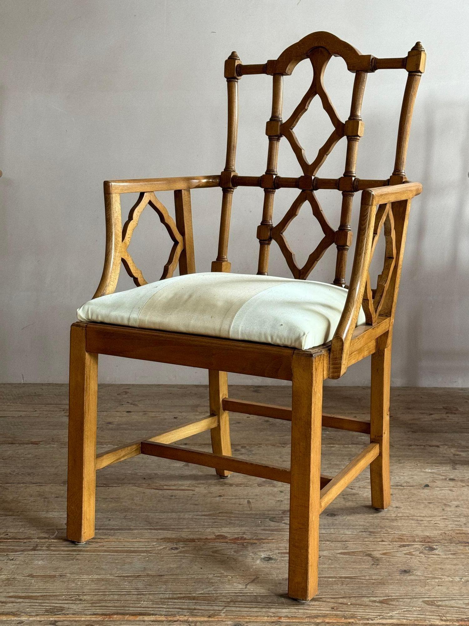 A set of 10 Chinese chippendale style dining chairs 2