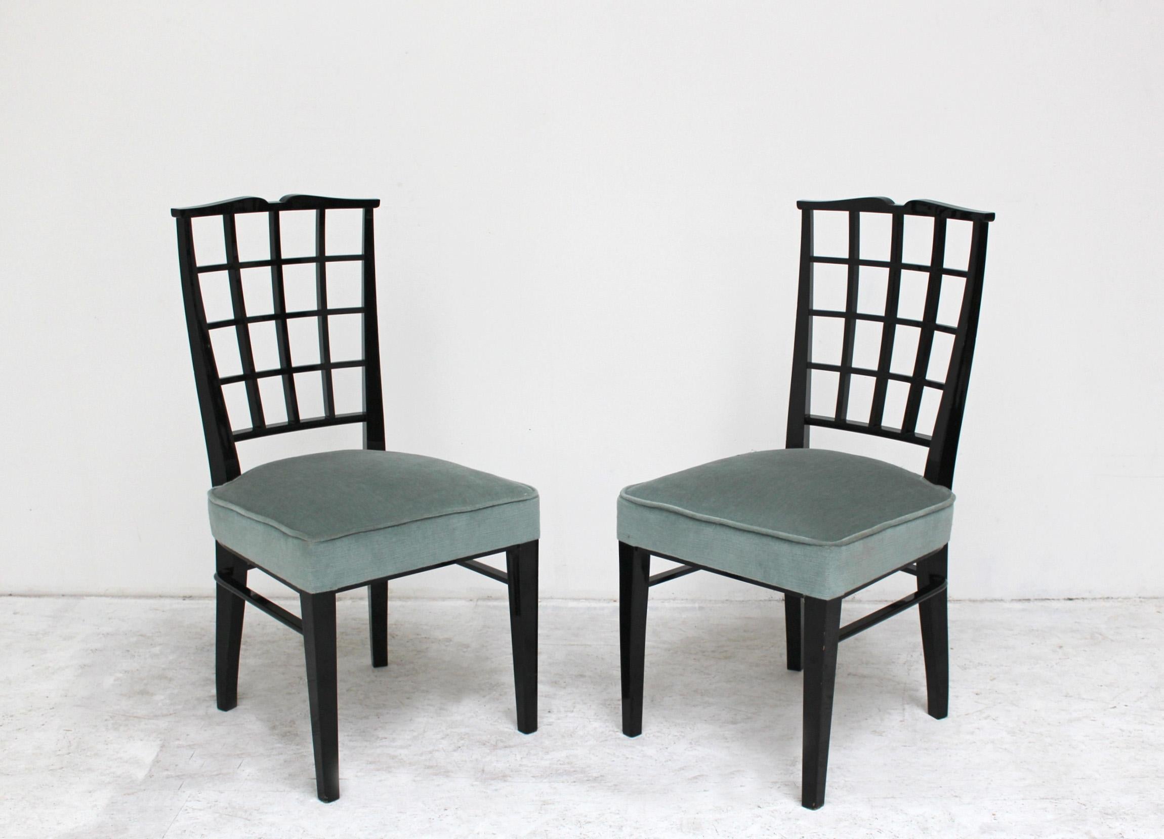 Set of 10 Fine French Art Deco Black Lacquered Chairs by Dominique In Good Condition For Sale In Long Island City, NY