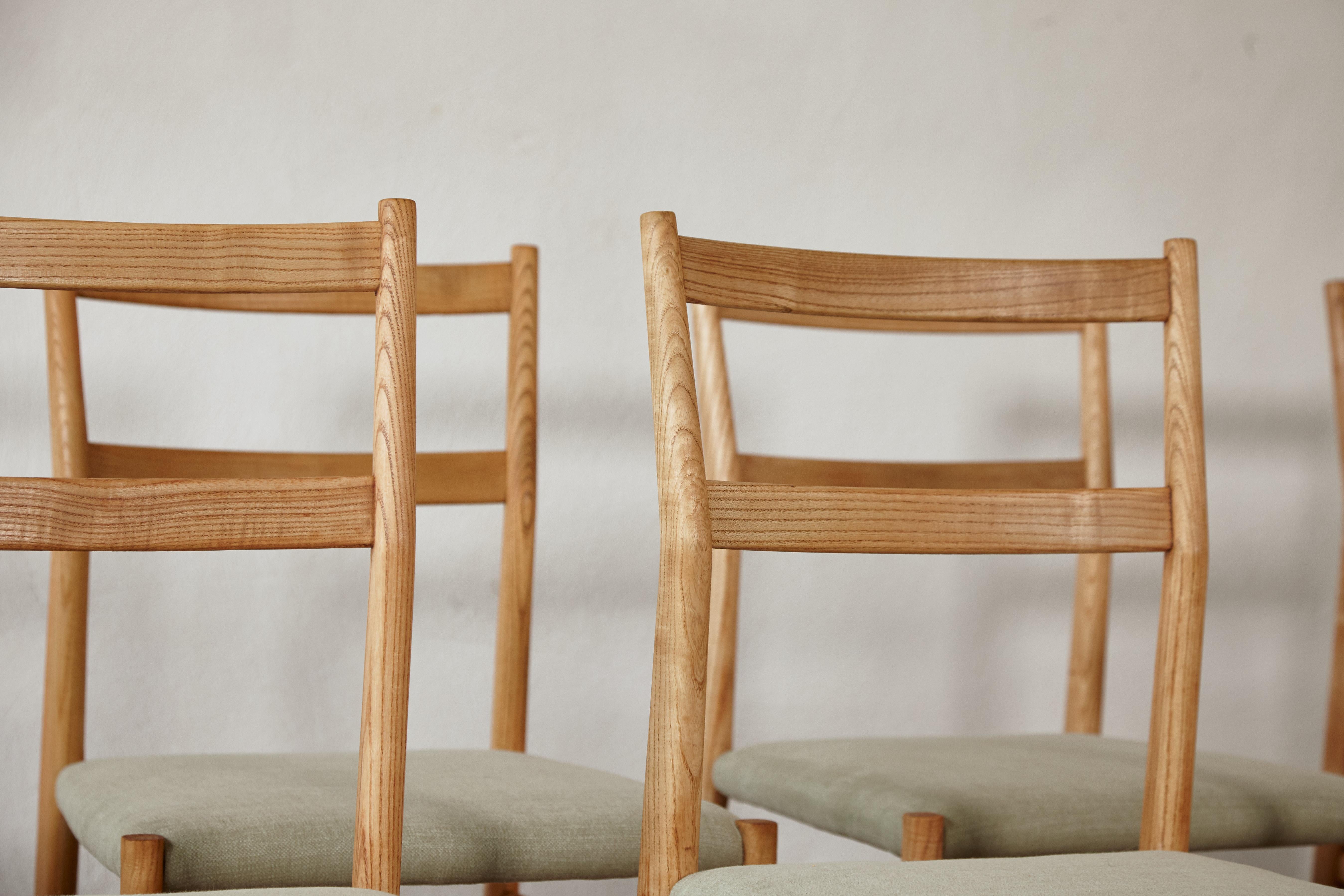 Set of 12 Gio Ponti Leggera Model 646 Dining Chairs for Cassina, Italy, 1950s For Sale 2