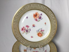 Set of 12 Tirschenreuth Porcelain Service Plates